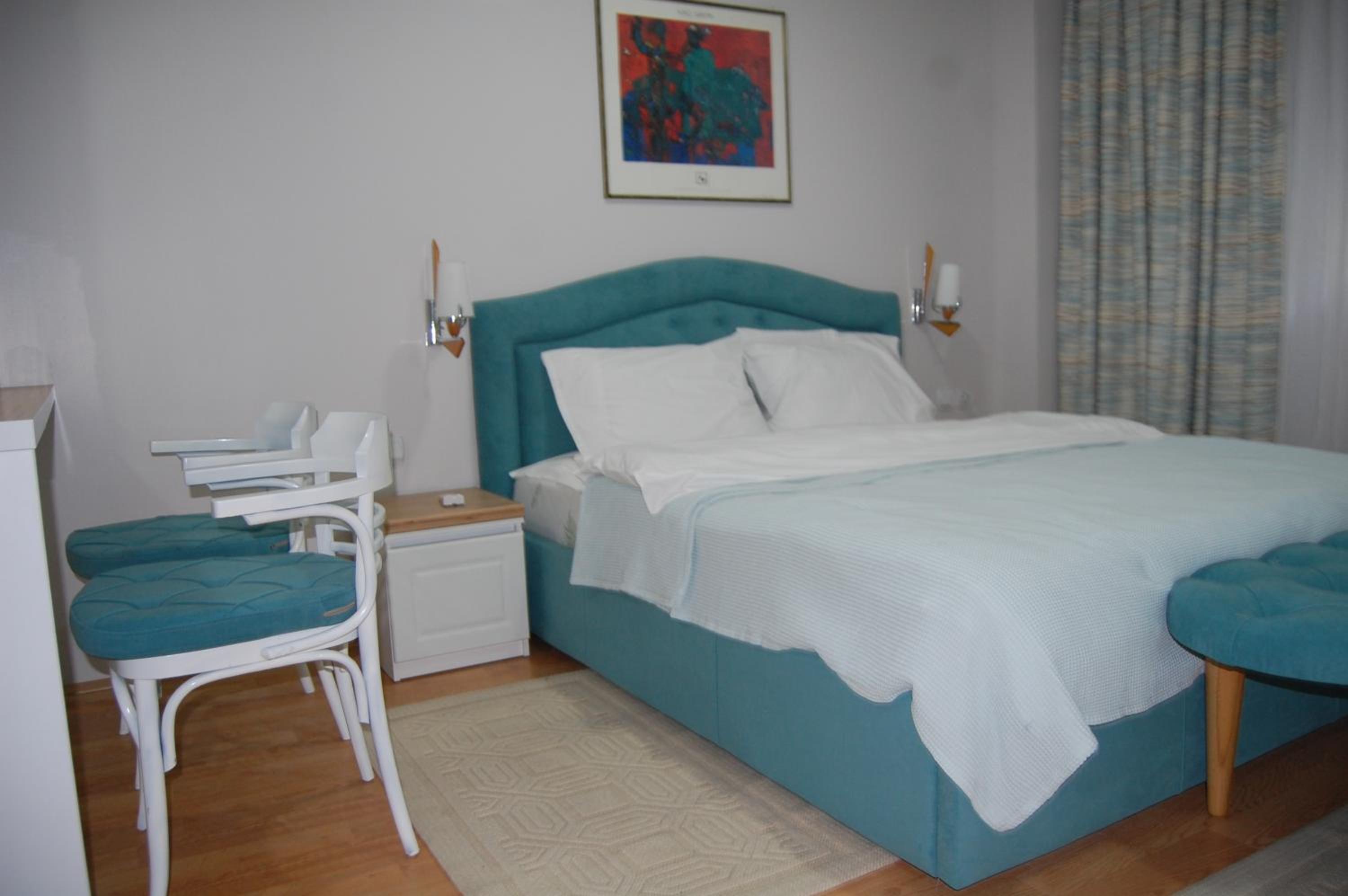 Photo 42