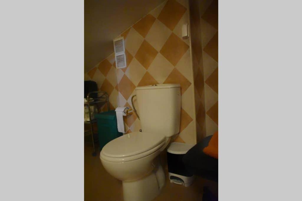 ALMA DE CUENCA. Casco antiguo. Wifi