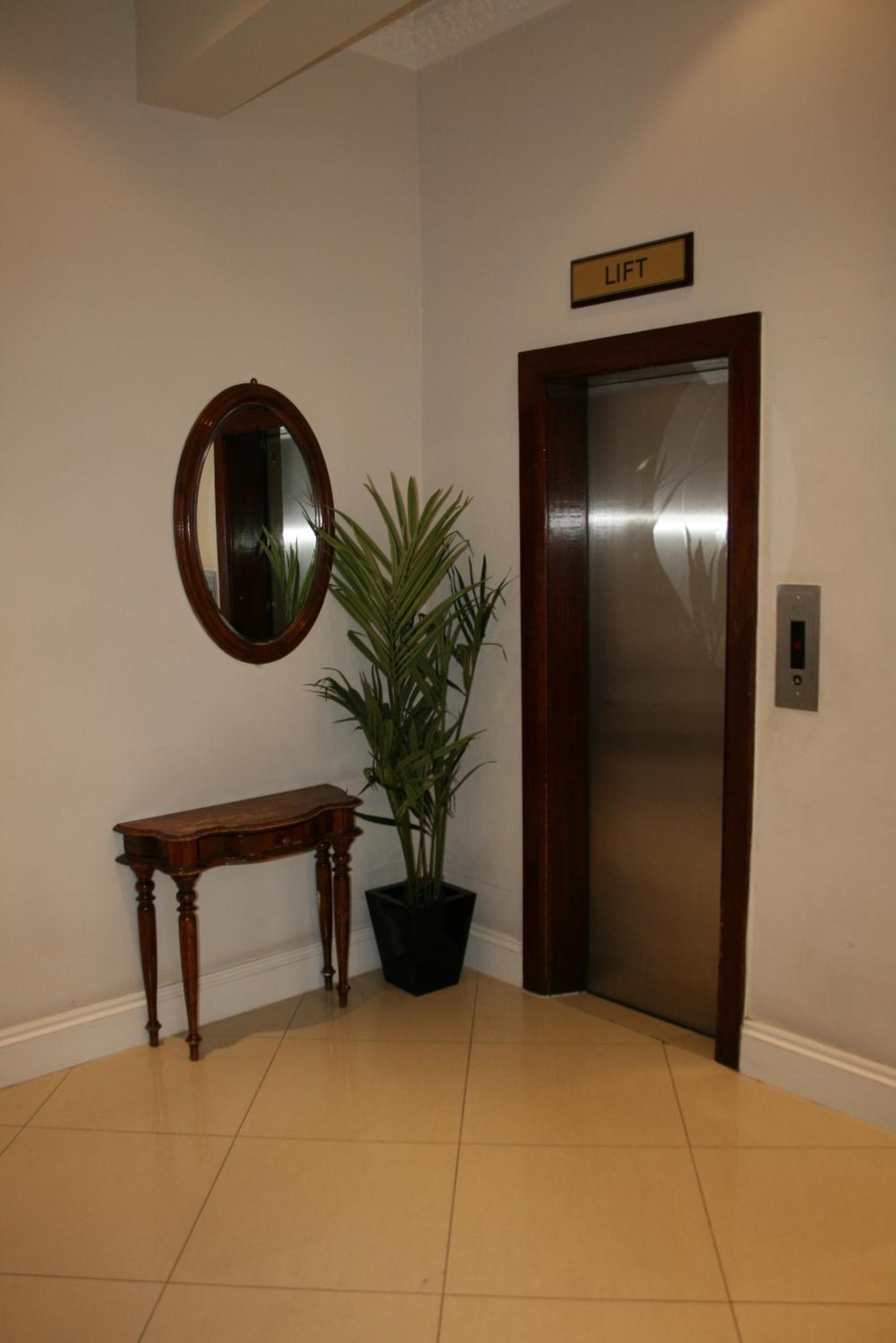 Wedgewood Hotel-4