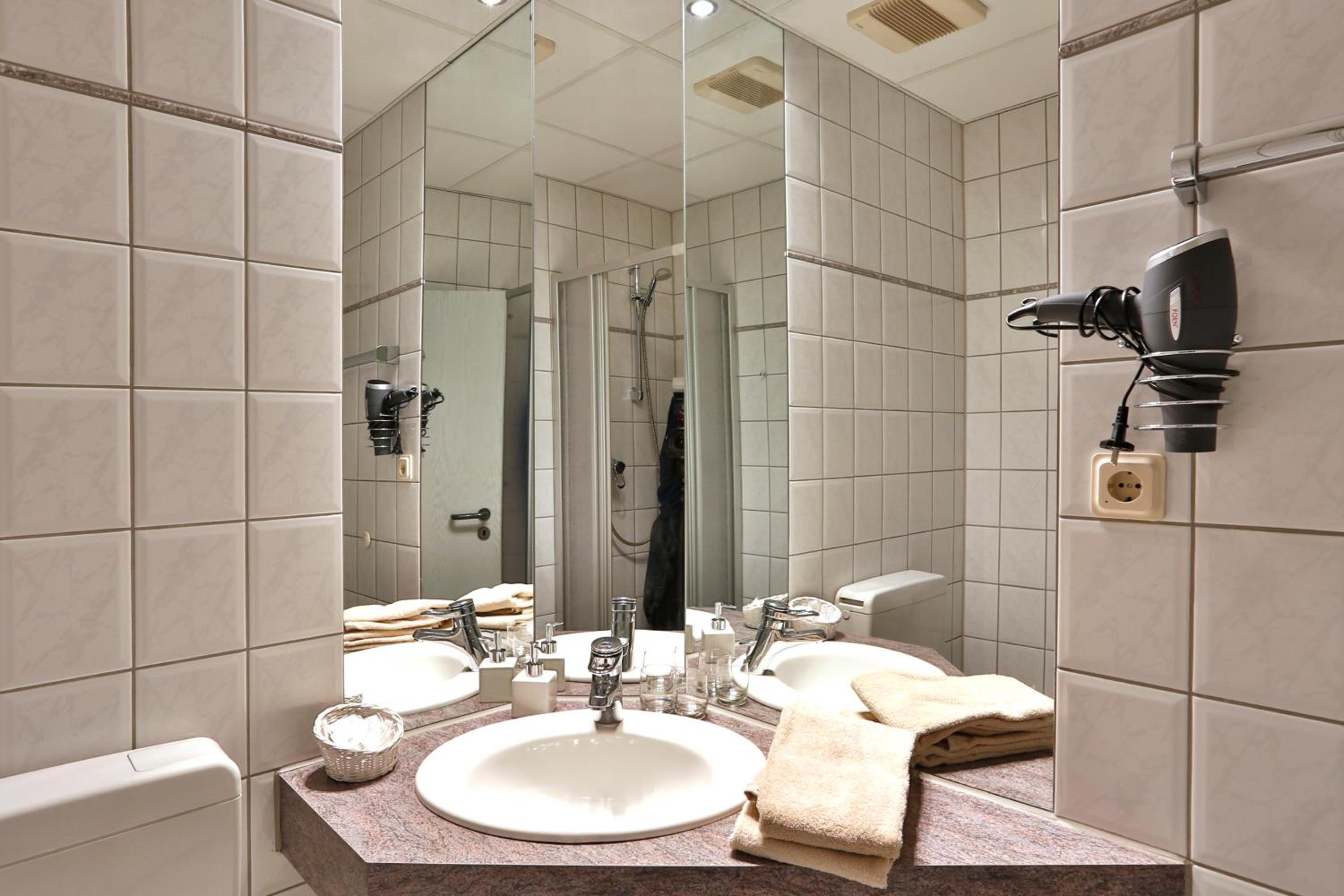 Hotel Stadt Kamen - Property Image 7