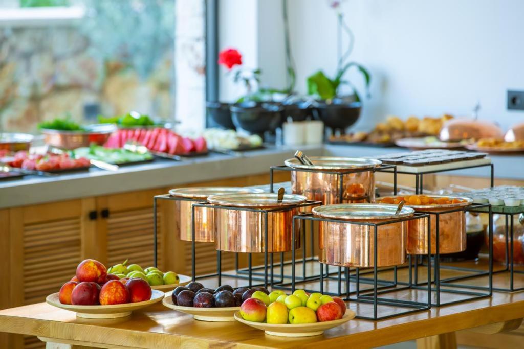 Carruba Boutique Hotel - Image 18