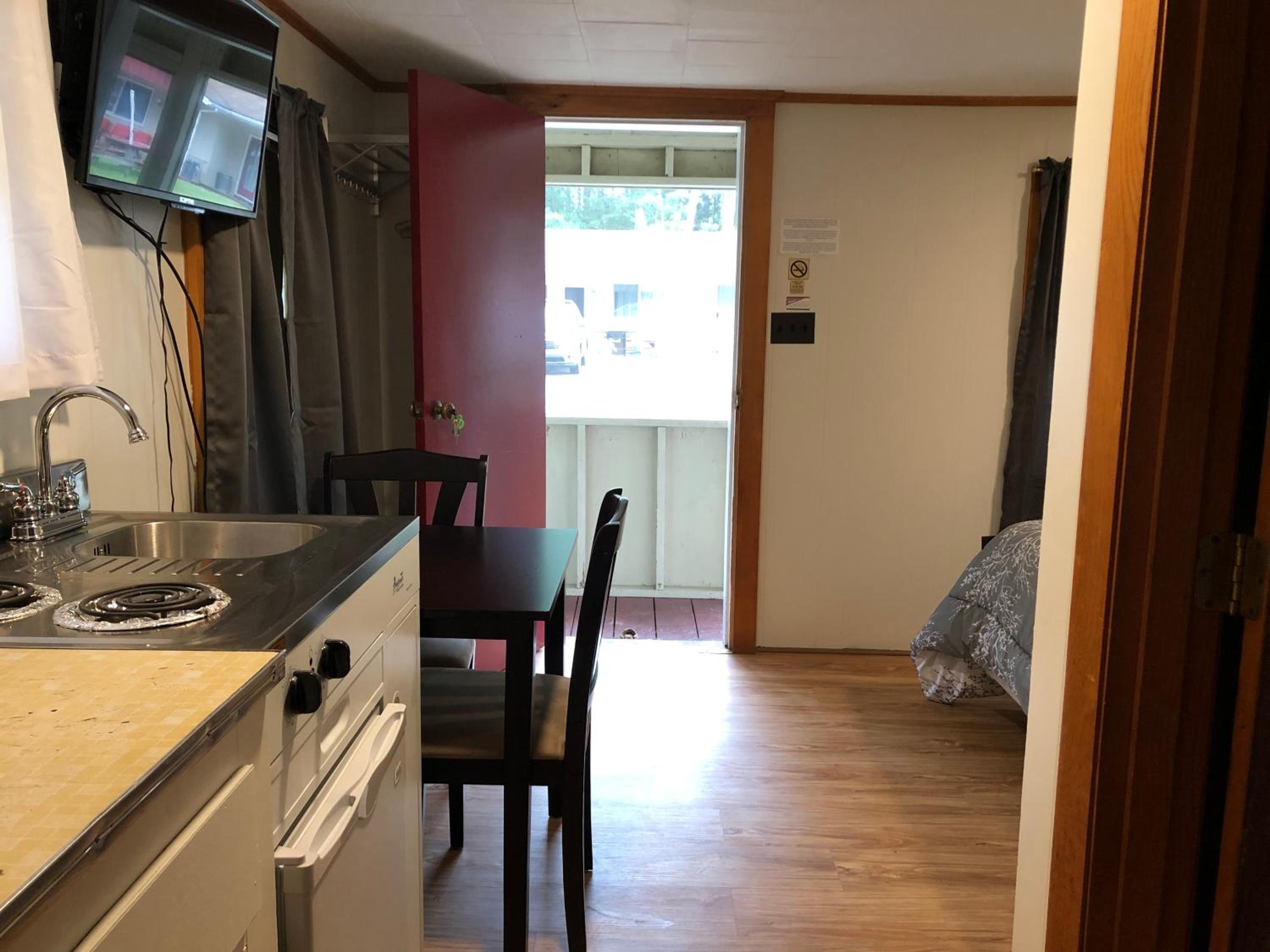 Photo 11