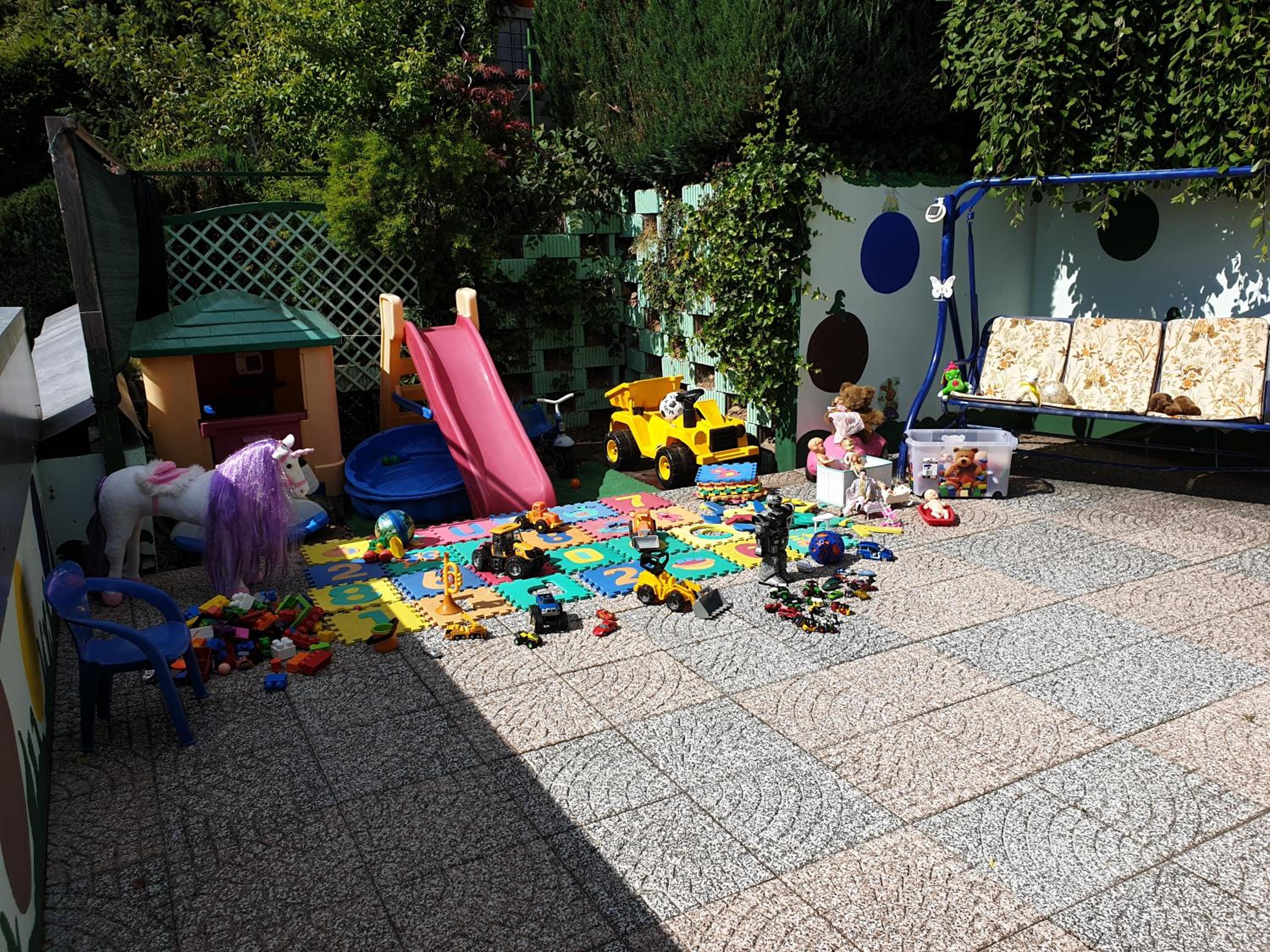 Photo 33