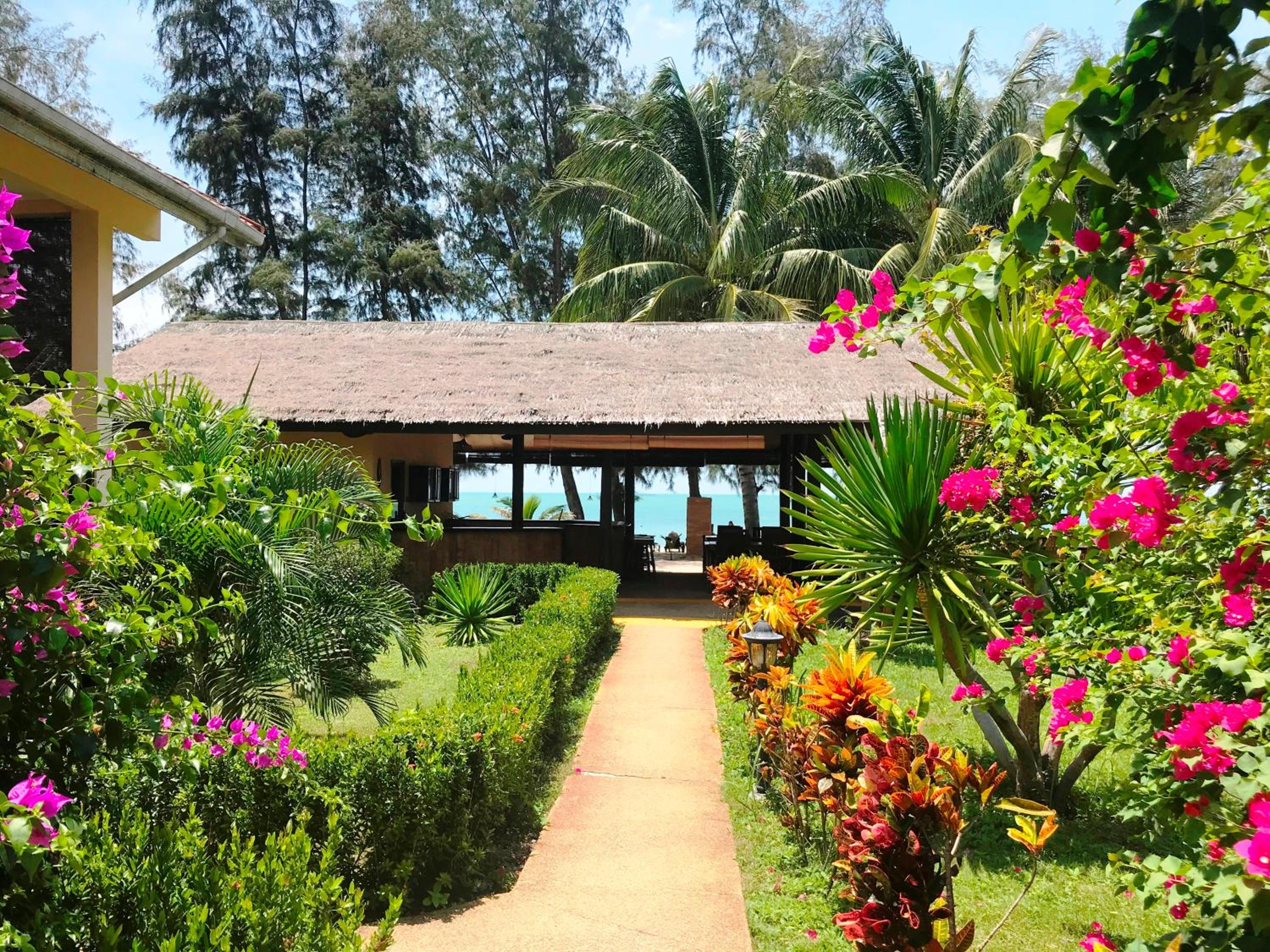 Ao Thai Resort