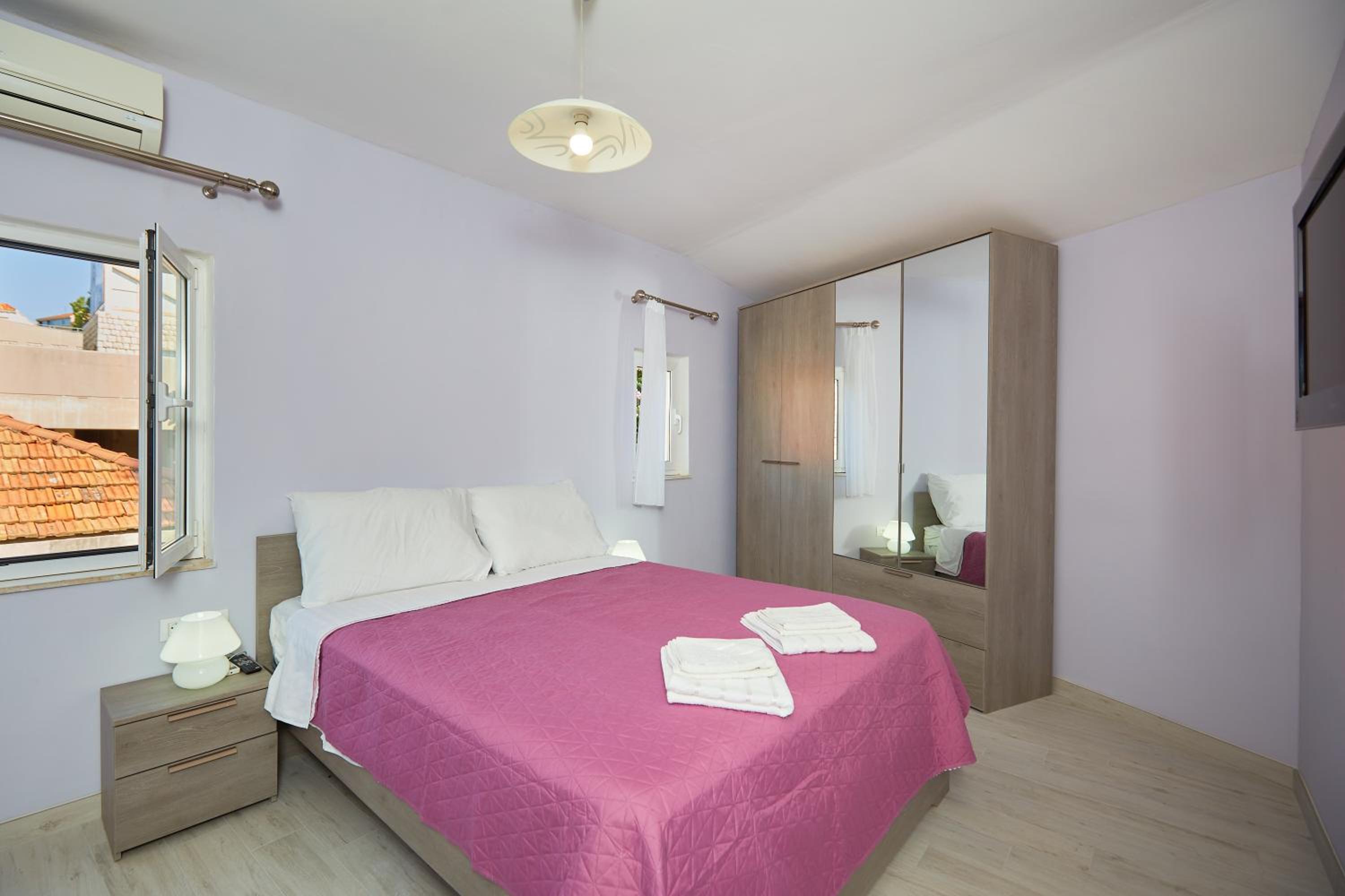 Apartments Kolorina