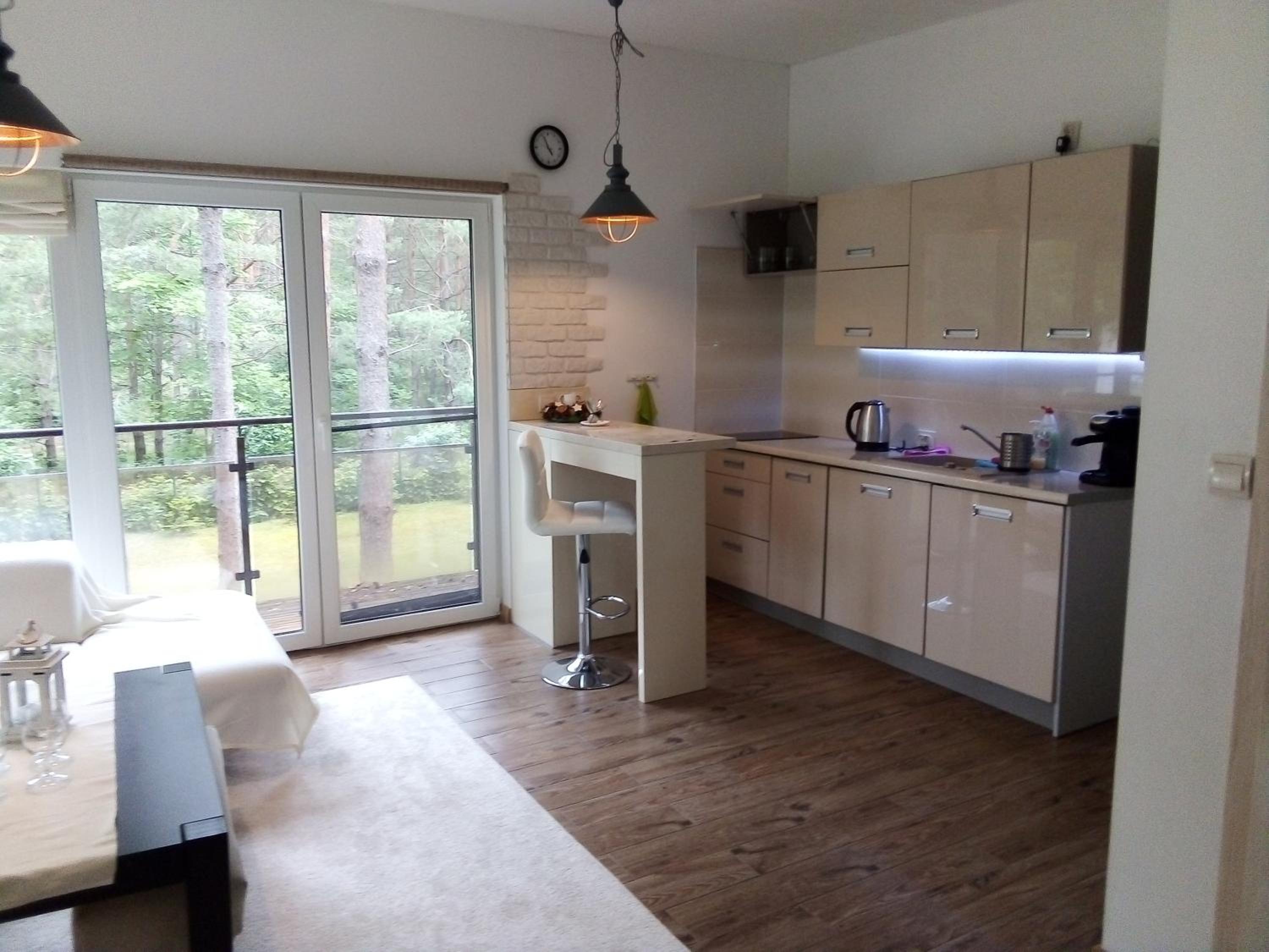 forest-house lt view 5