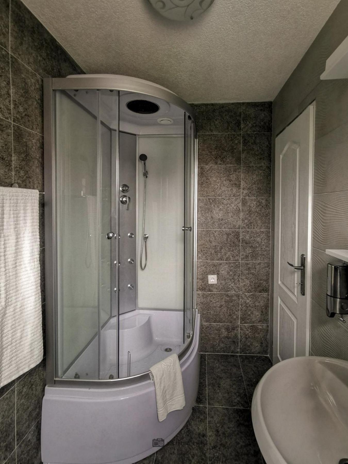 Apartments Due Mondi view 5