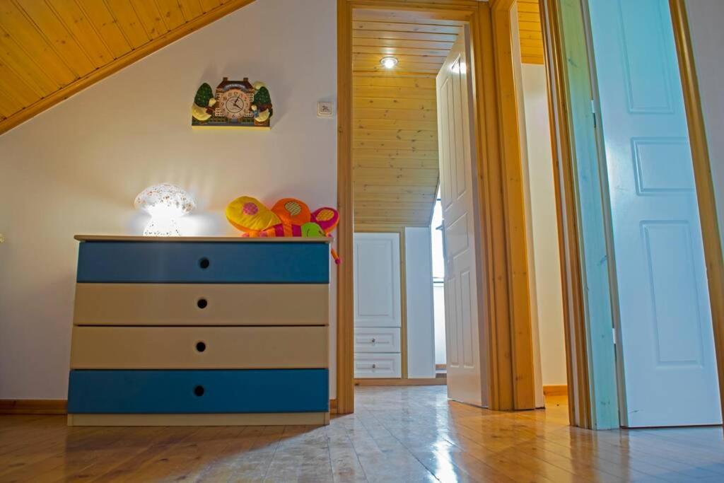 Ostria House