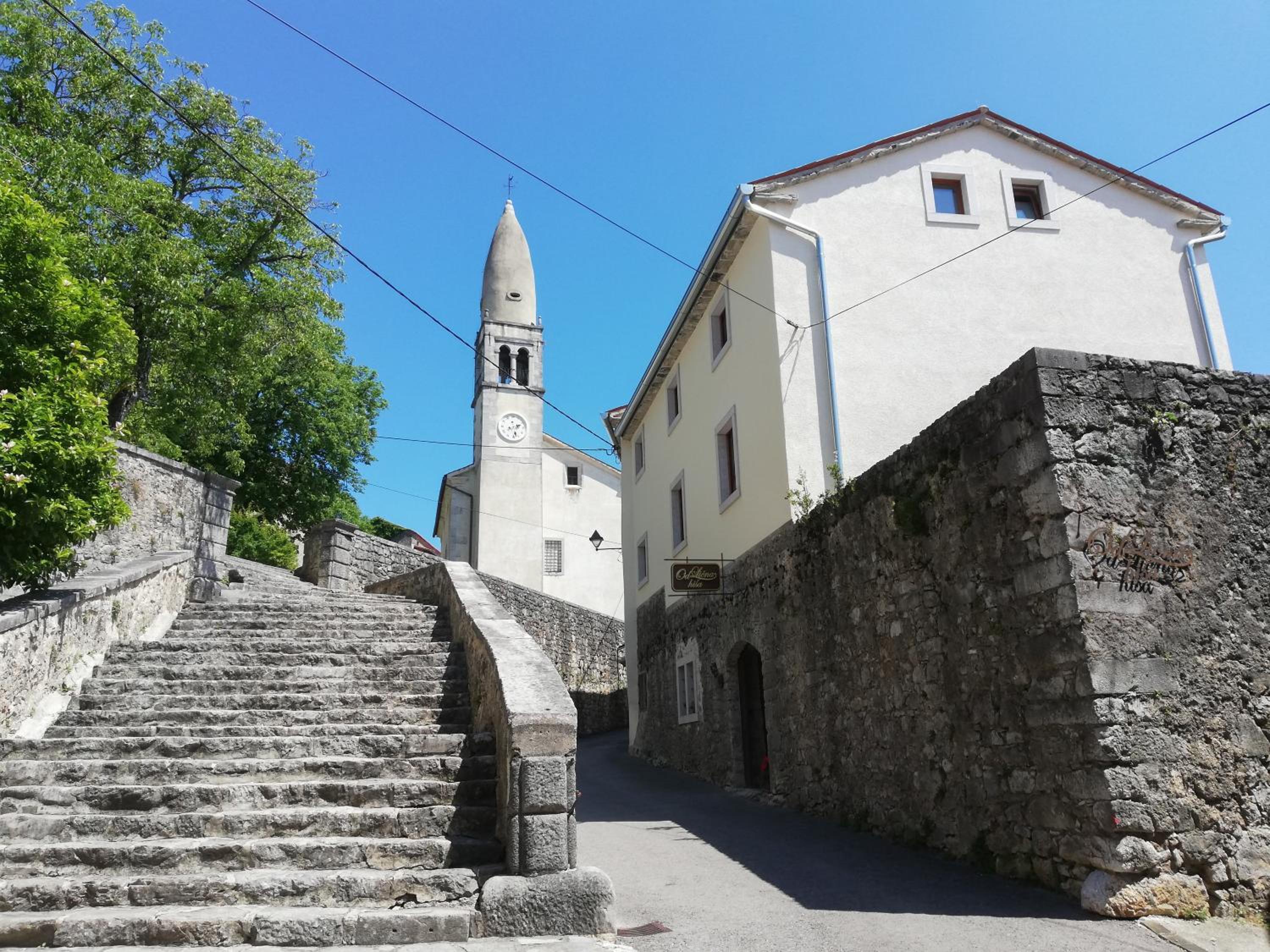 Apartmaji in sobe Odlična hiša Štanjel view 5