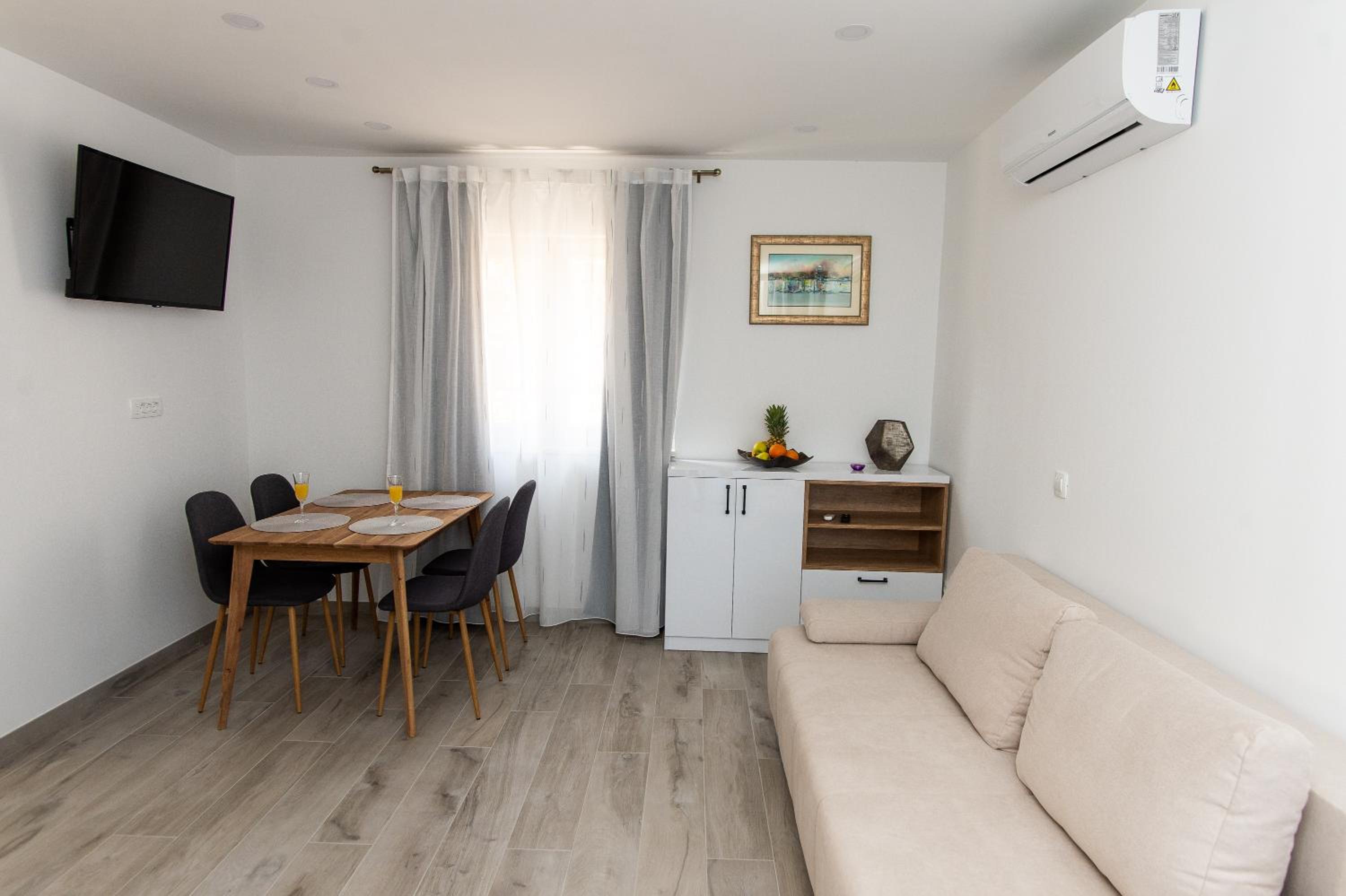 Exclusive Villa Almissa with swimming pool and sea view