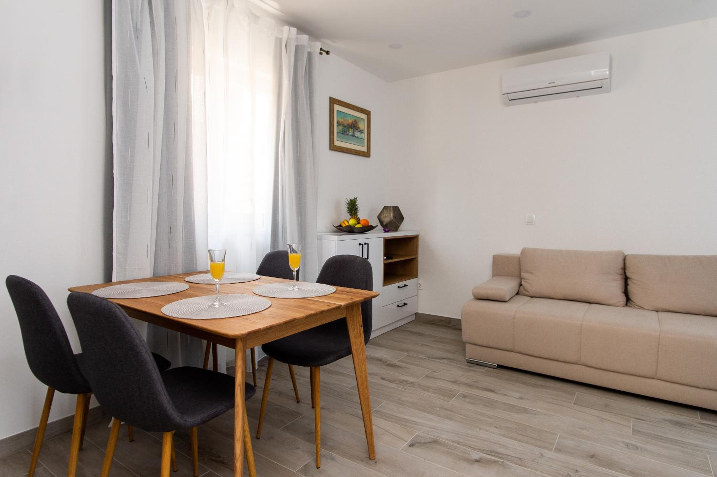 Exclusive Villa Almissa with swimming pool and sea view