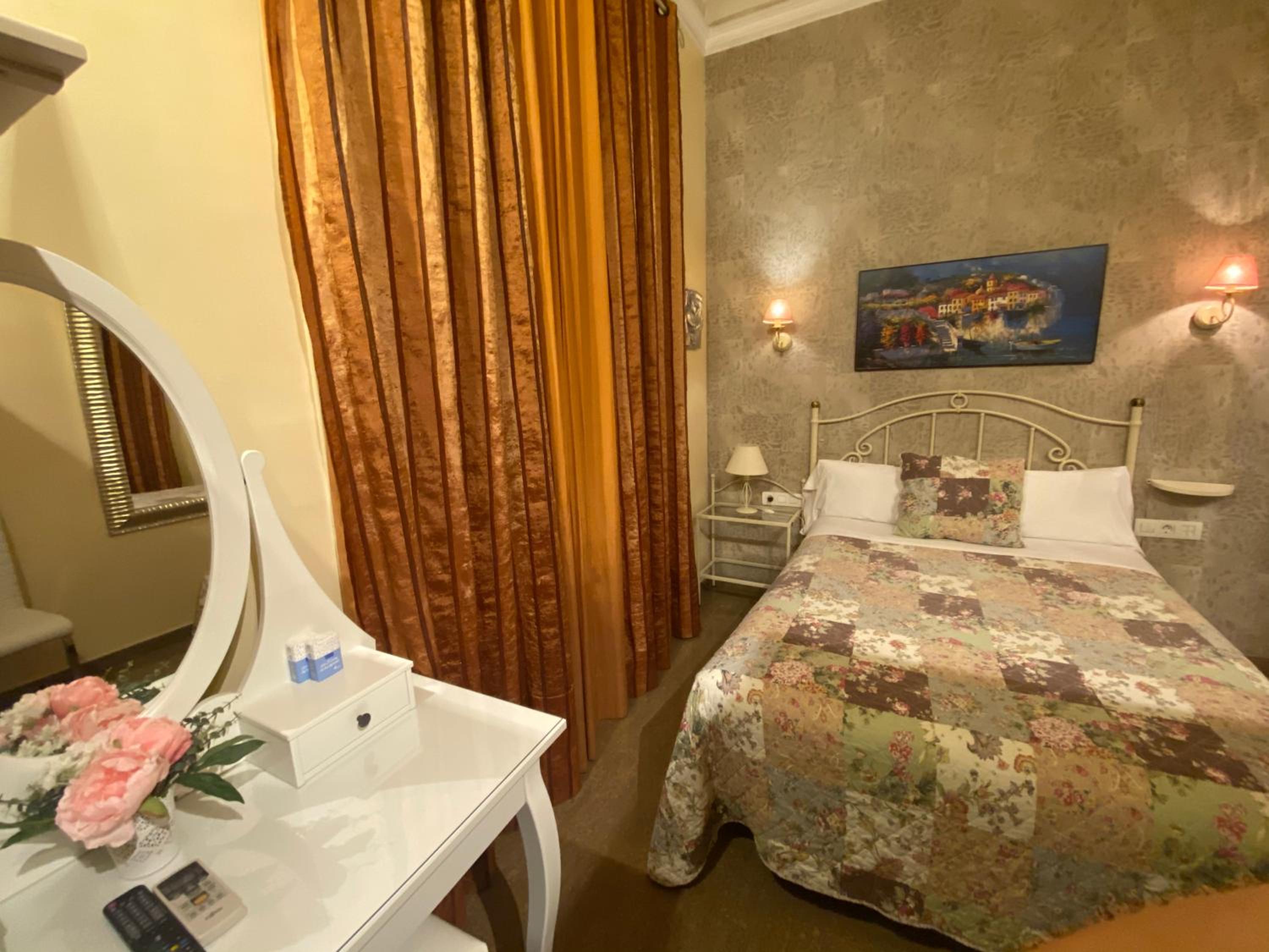 Hostal Orleans