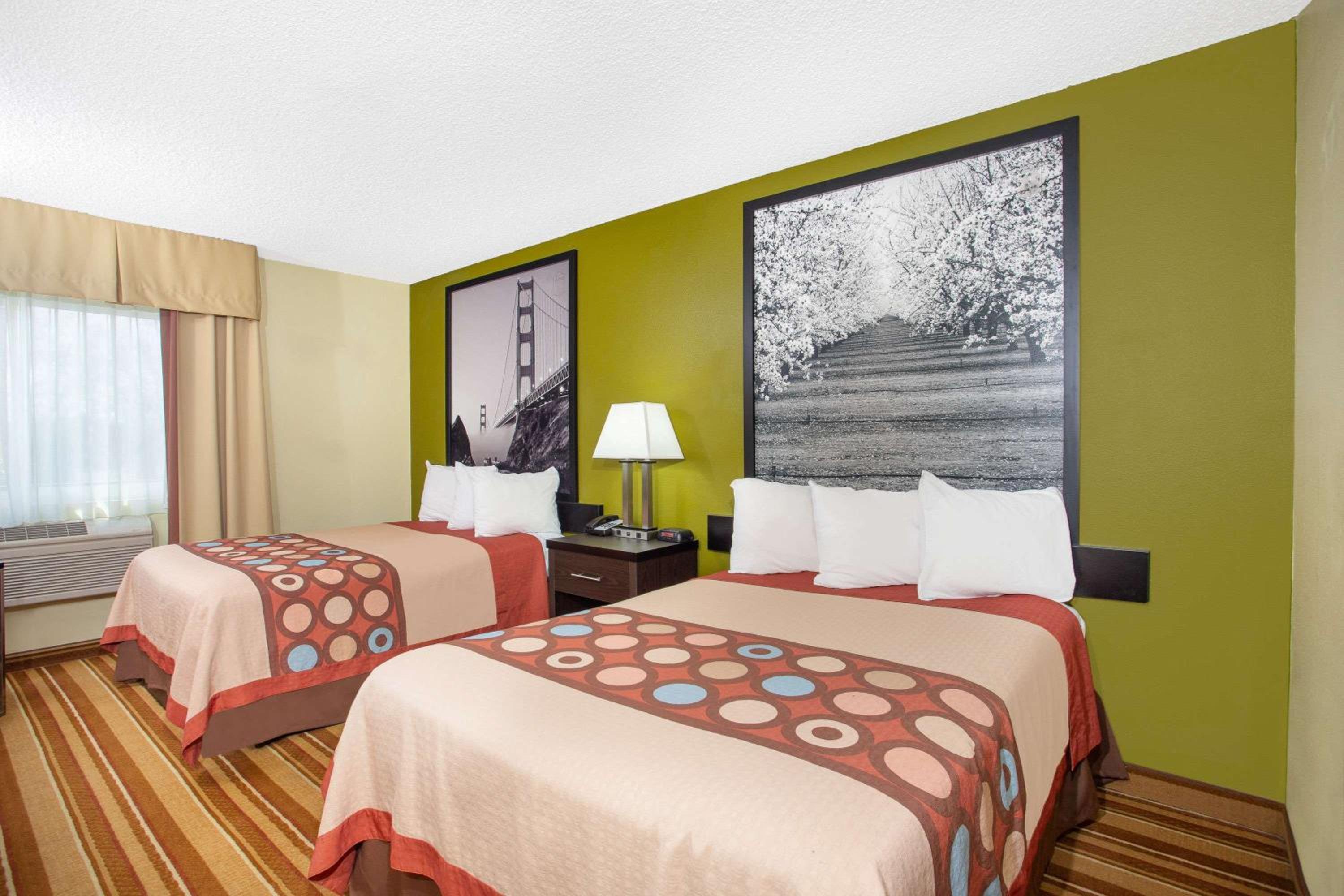 Chico Vacations - Super 8 by Wyndham Chico - Property Image 24