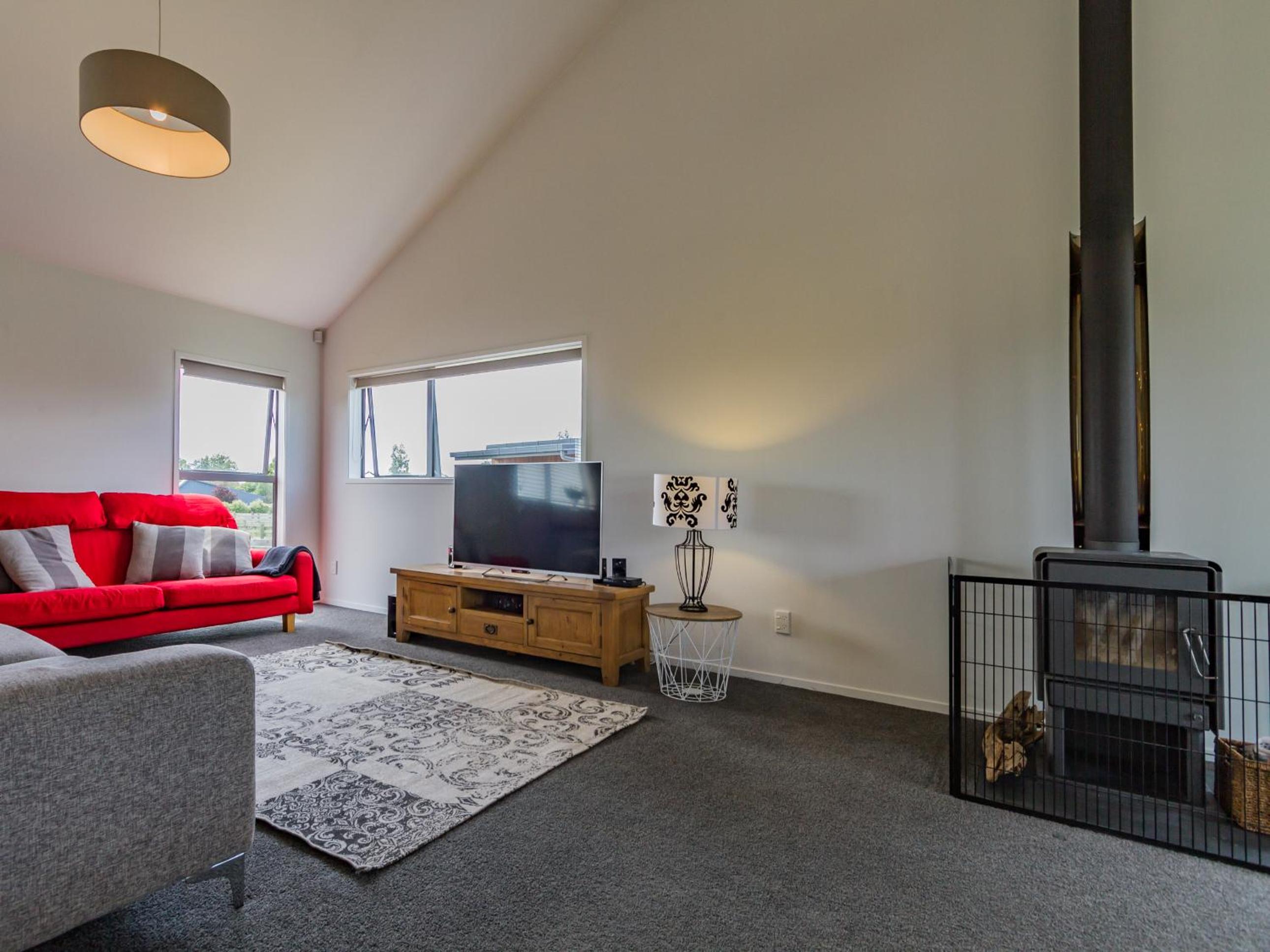 Kanuka Kalm - Ohakune Holiday Home view 5