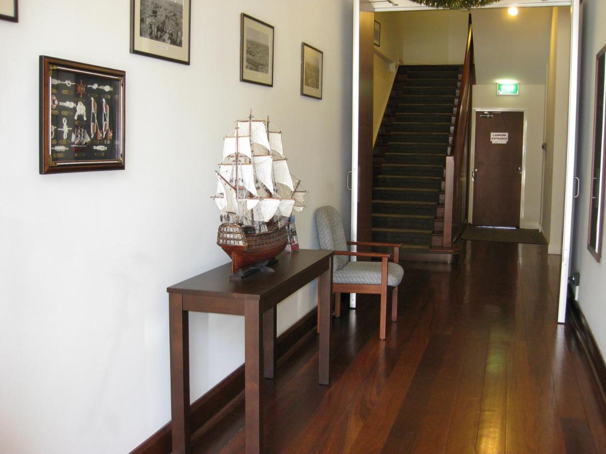 Fremantle Harbourside Apartments