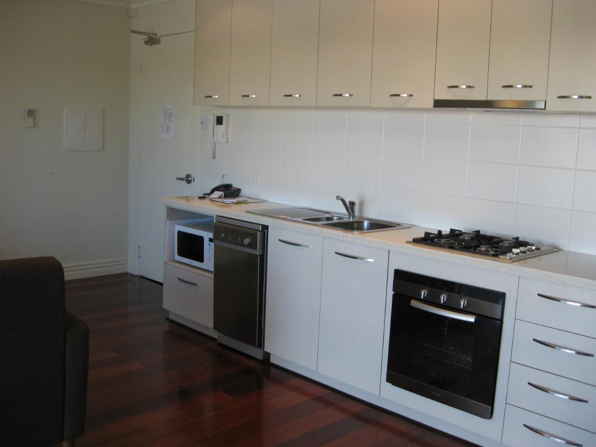 Fremantle Harbourside Apartments