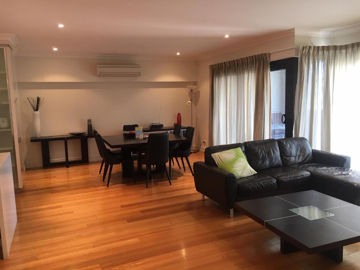 Fremantle Harbourside Apartments