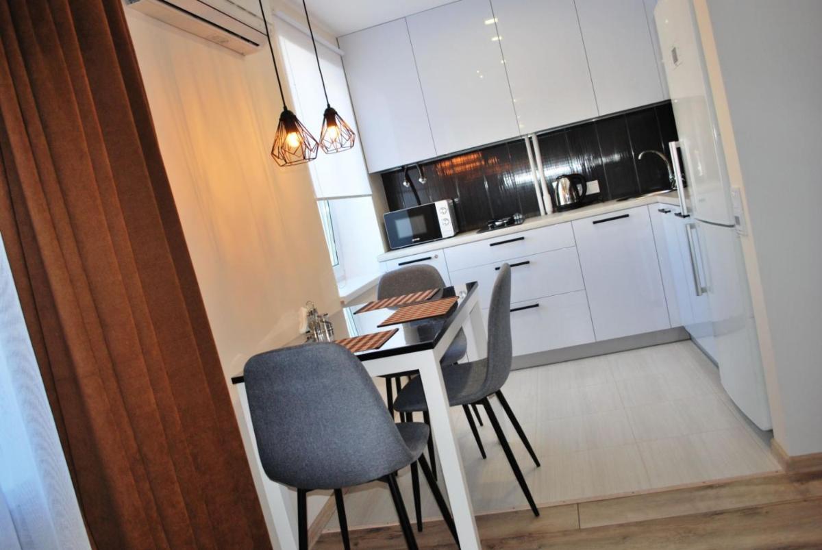 Apartment at Kirova (A. Polia) view 5