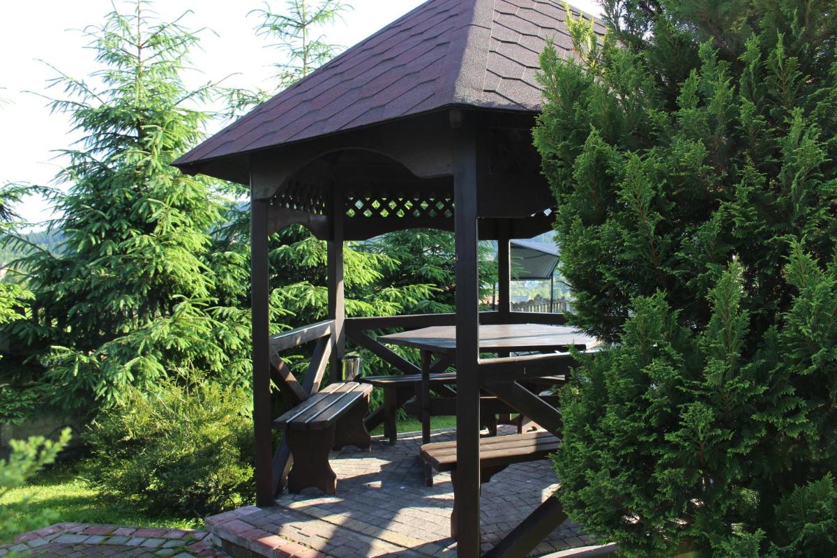 outdoor BBQ area