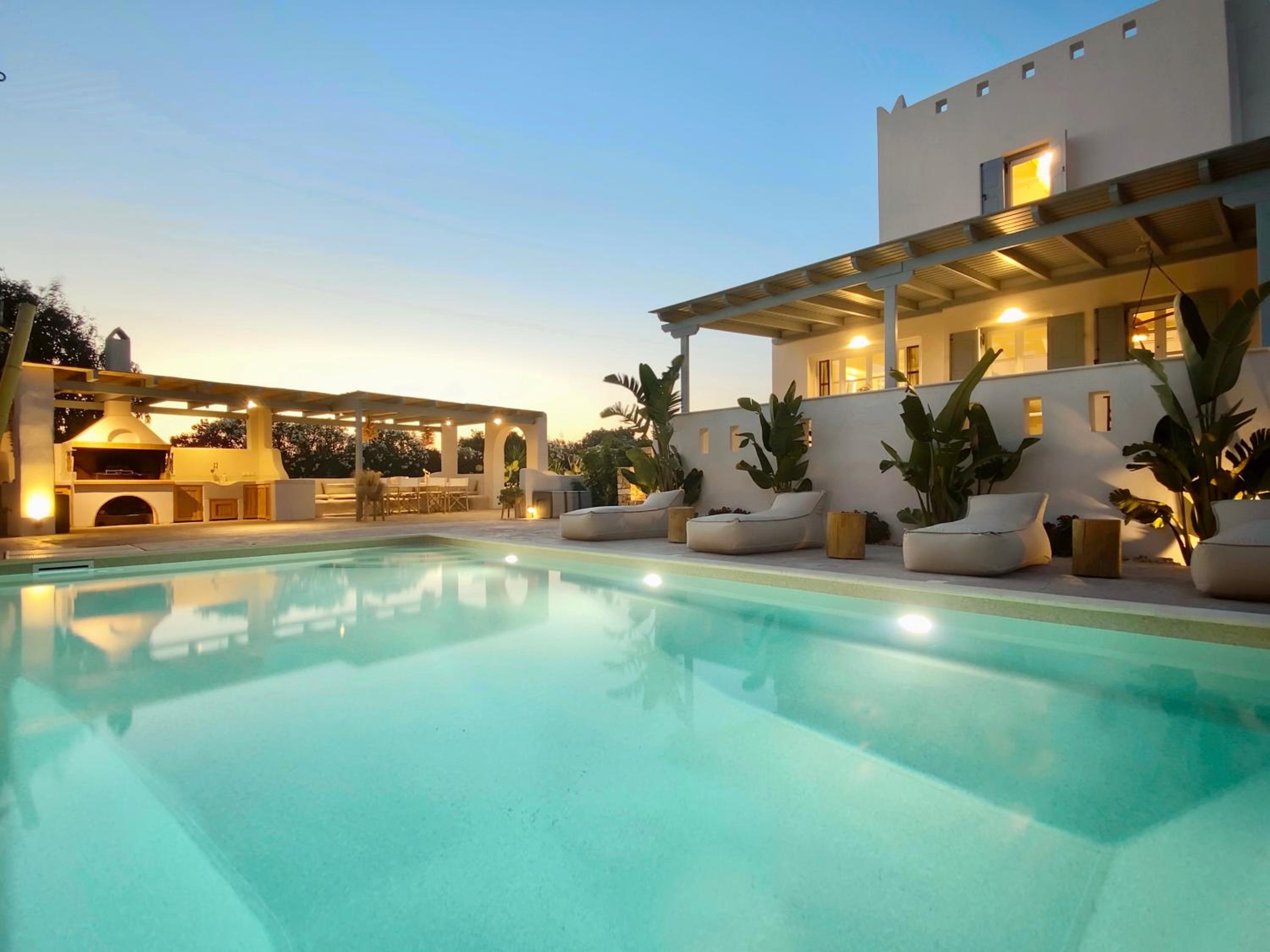 Seaside Naxos • Holiday Villas