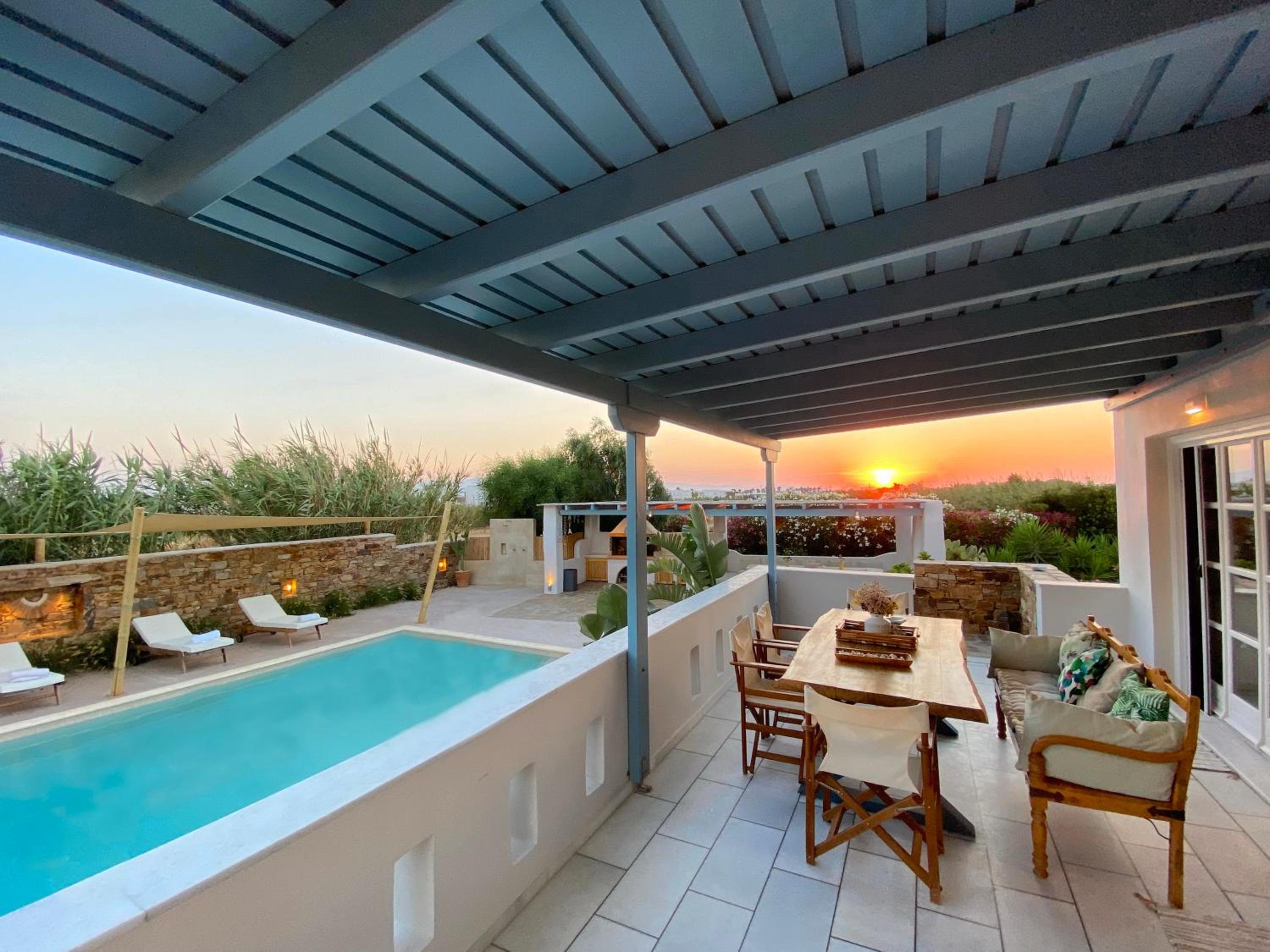 Seaside Naxos • Holiday Villas