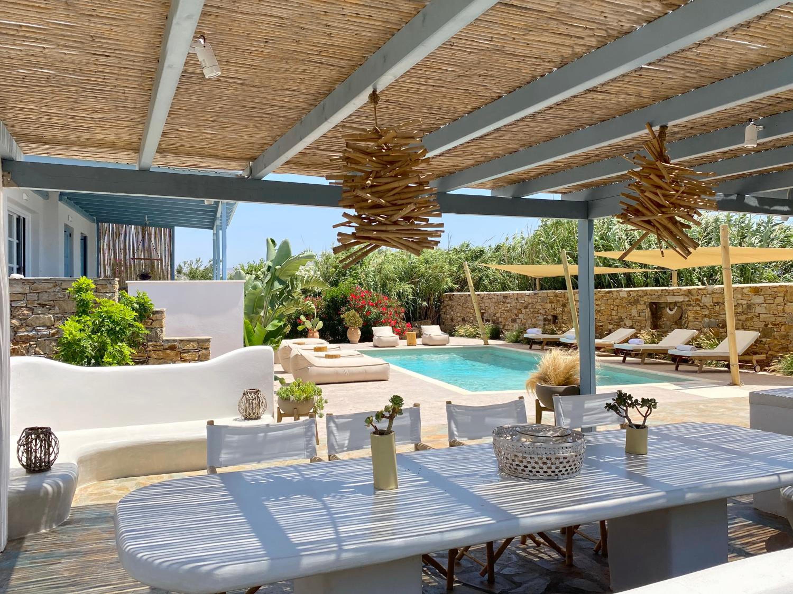 Seaside Naxos • Holiday Villas