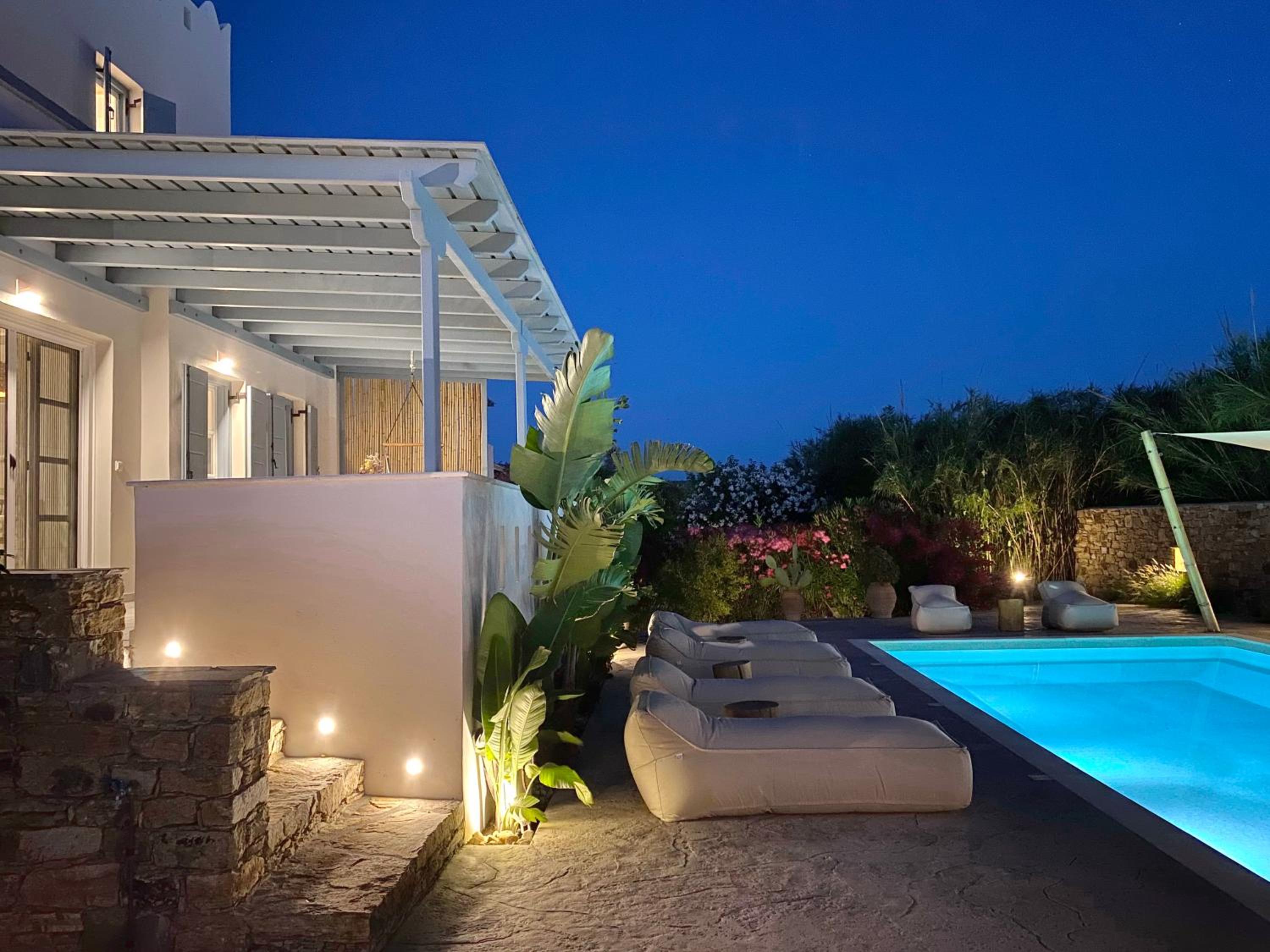 Seaside Naxos • Holiday Villas