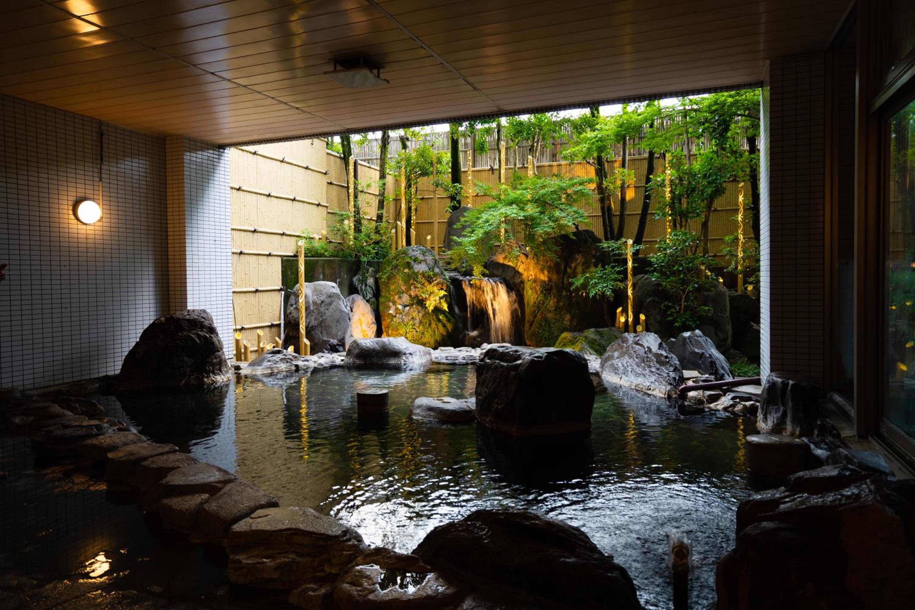 Tsukasa Royal Hotel