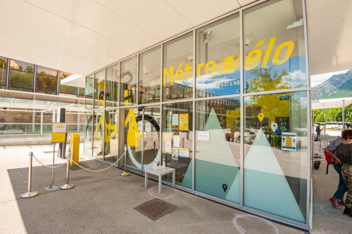 Grenoble Vacations - Hostel Le Hub Grenoble - Property Image 17