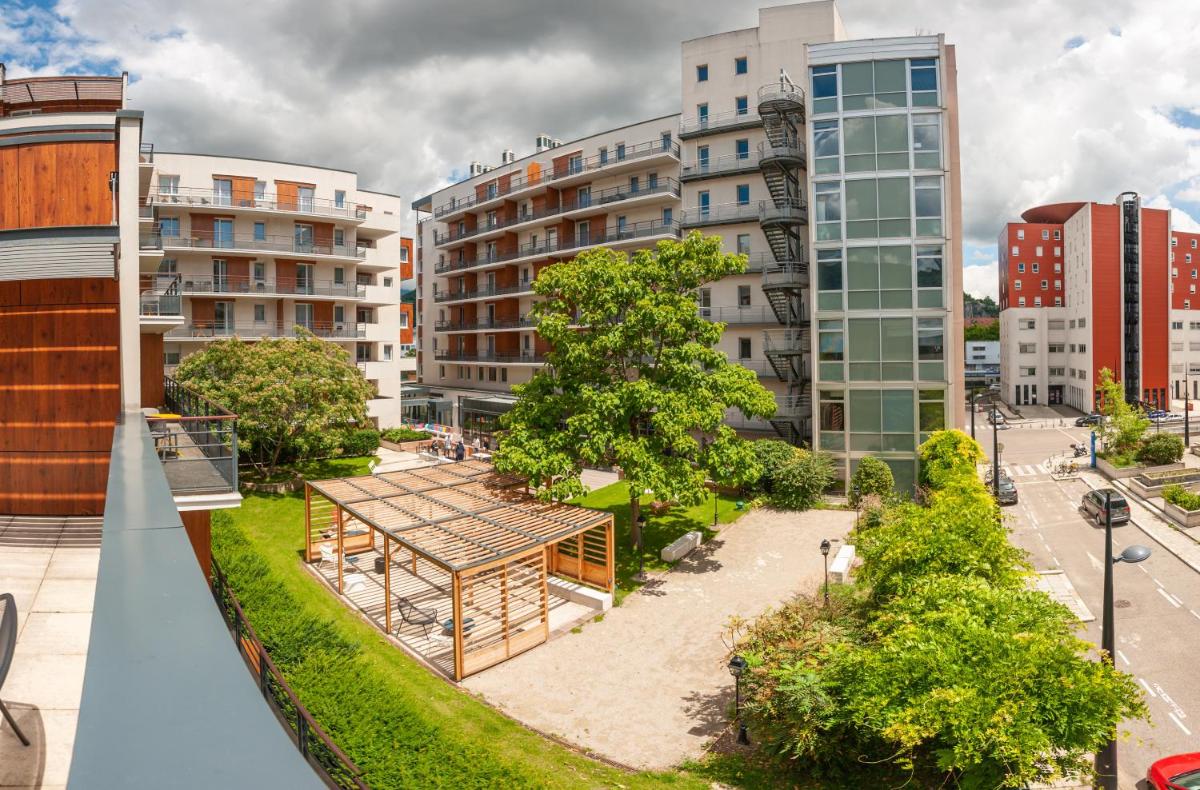 Grenoble Vacations - Hostel Le Hub Grenoble - Property Image 30