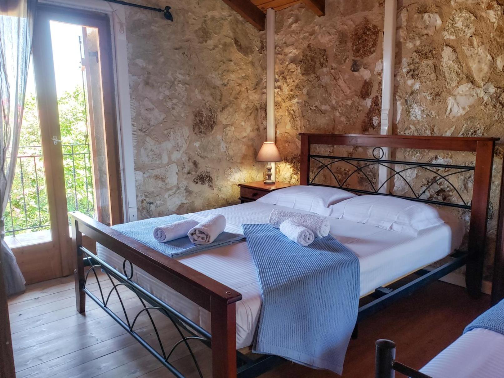 Spasmata Village - Seaside Stone Maisonette Spacious & Quiet Only Adults