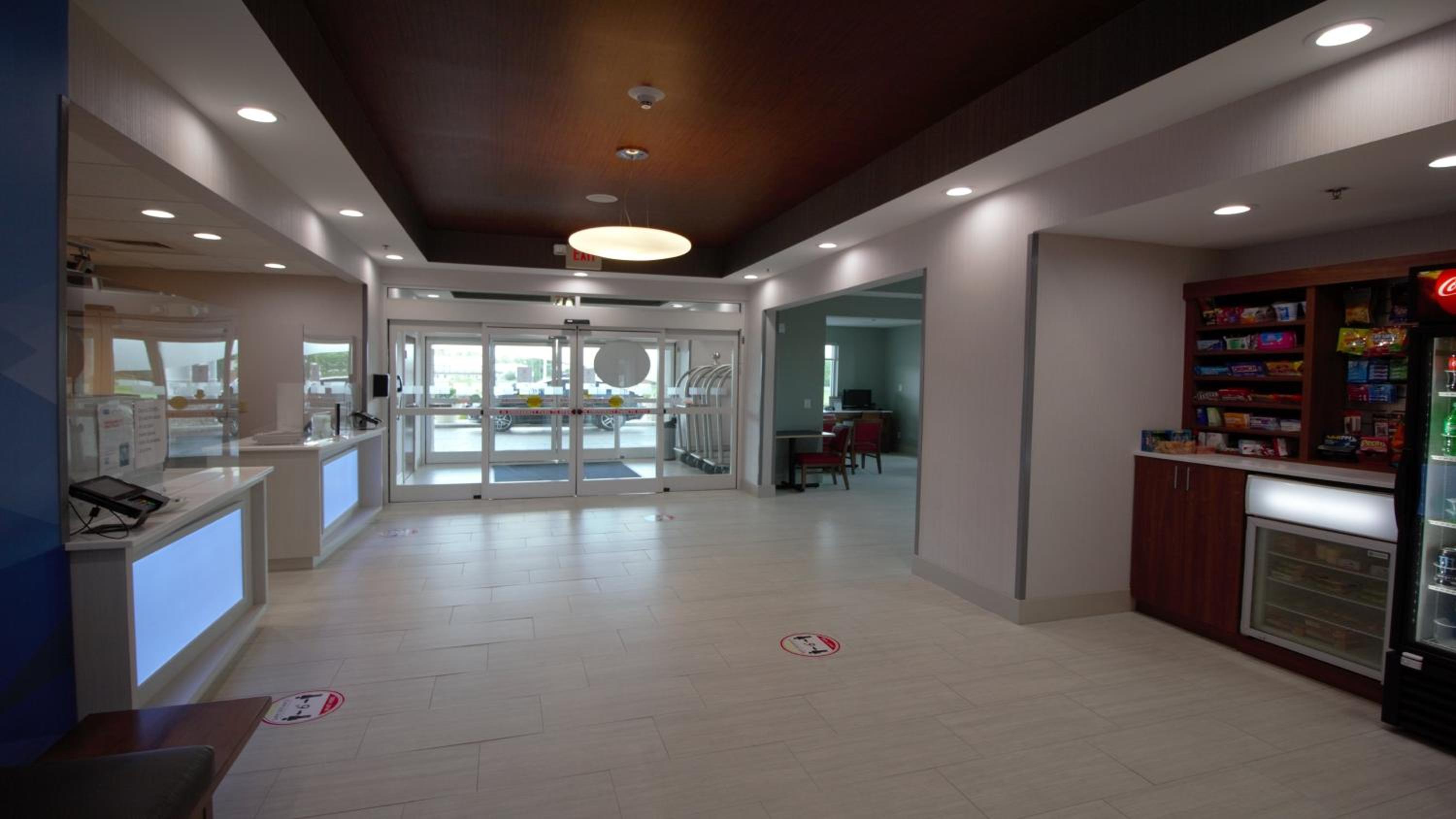 Somerset Vacations - Holiday Inn Express Hotel  Suites Somerset Central, an IHG Hotel - Property Image 82