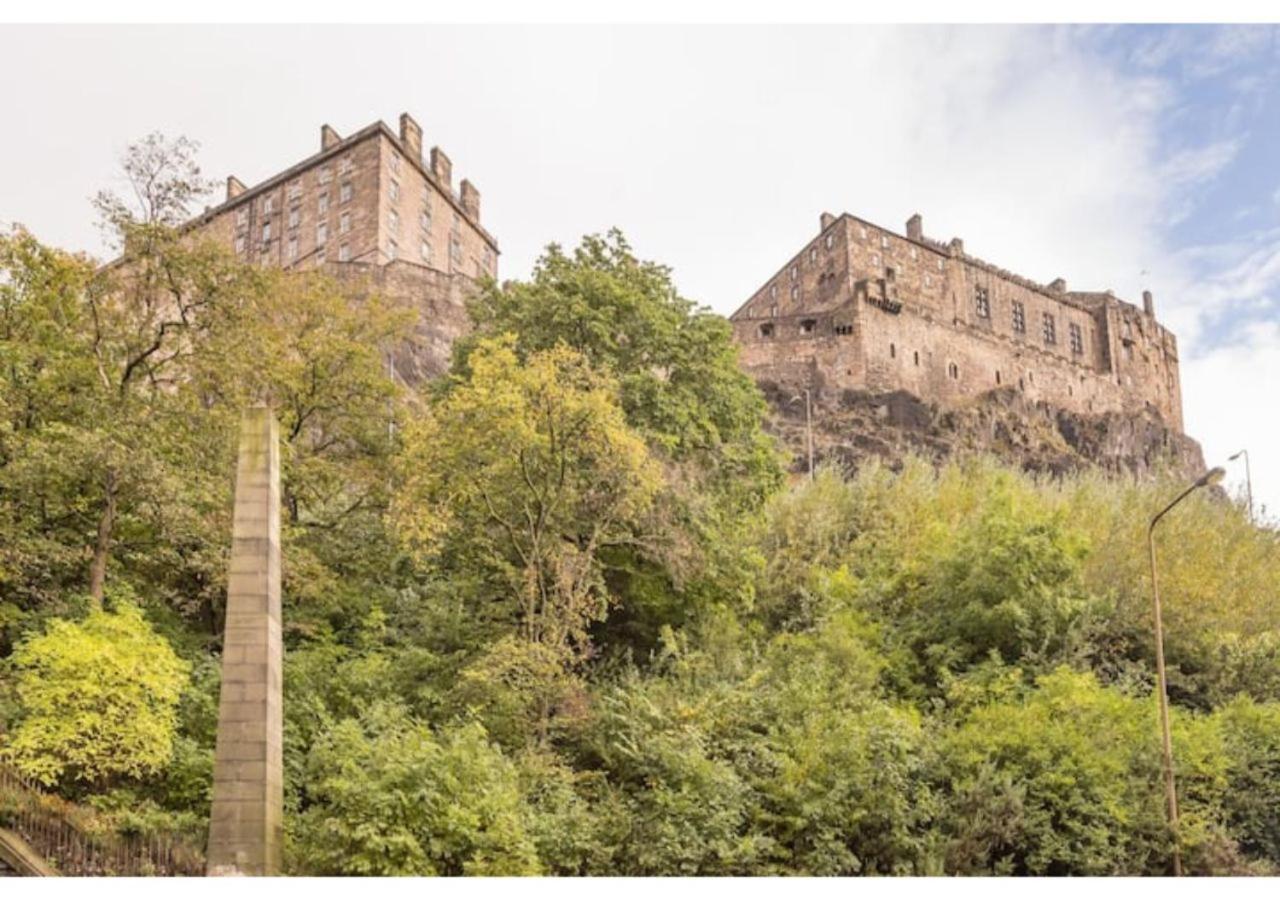 JOIVY Gorgeous 2-bed flat near Edinburgh Castle