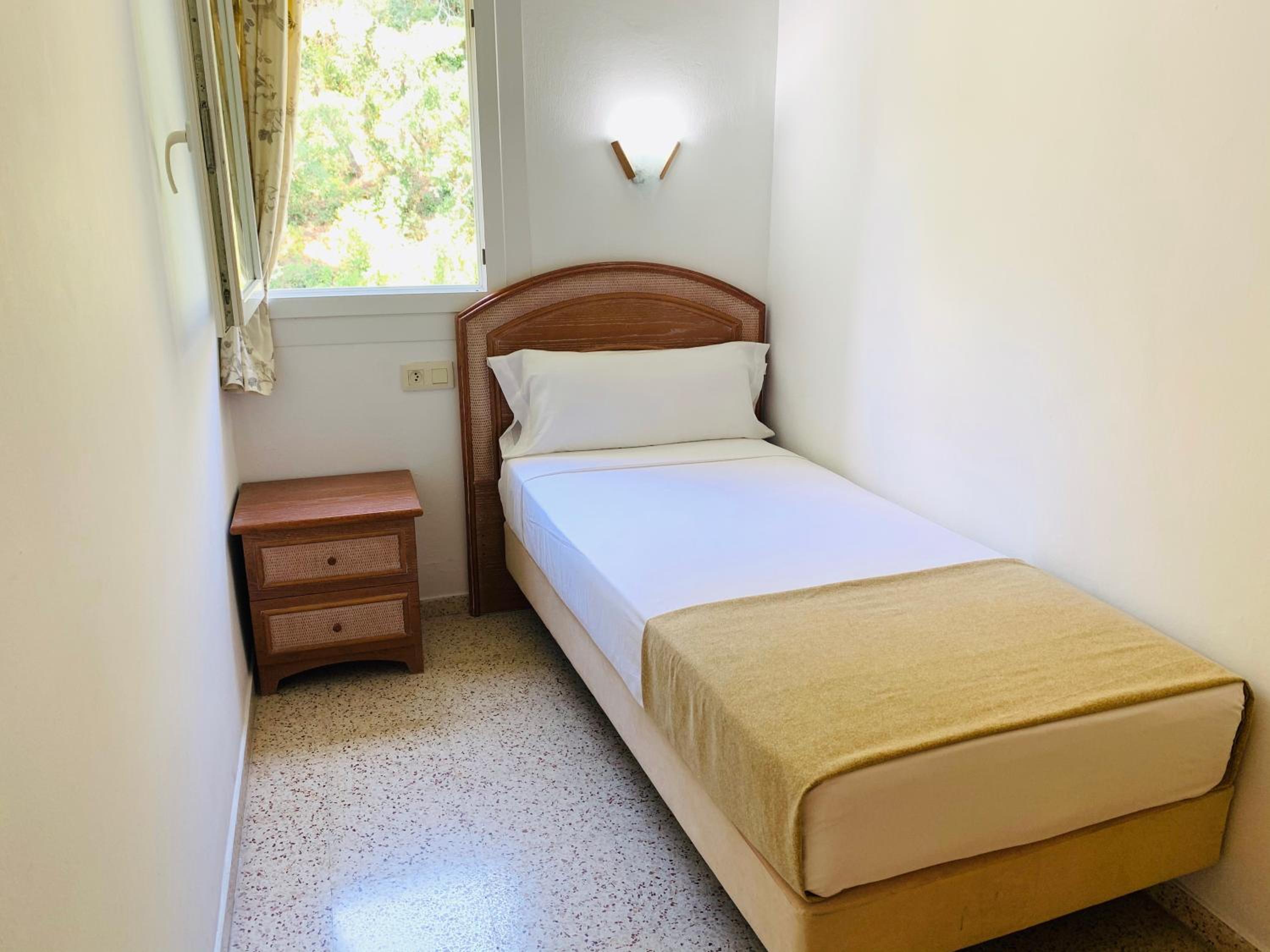 Eva Aparthotel