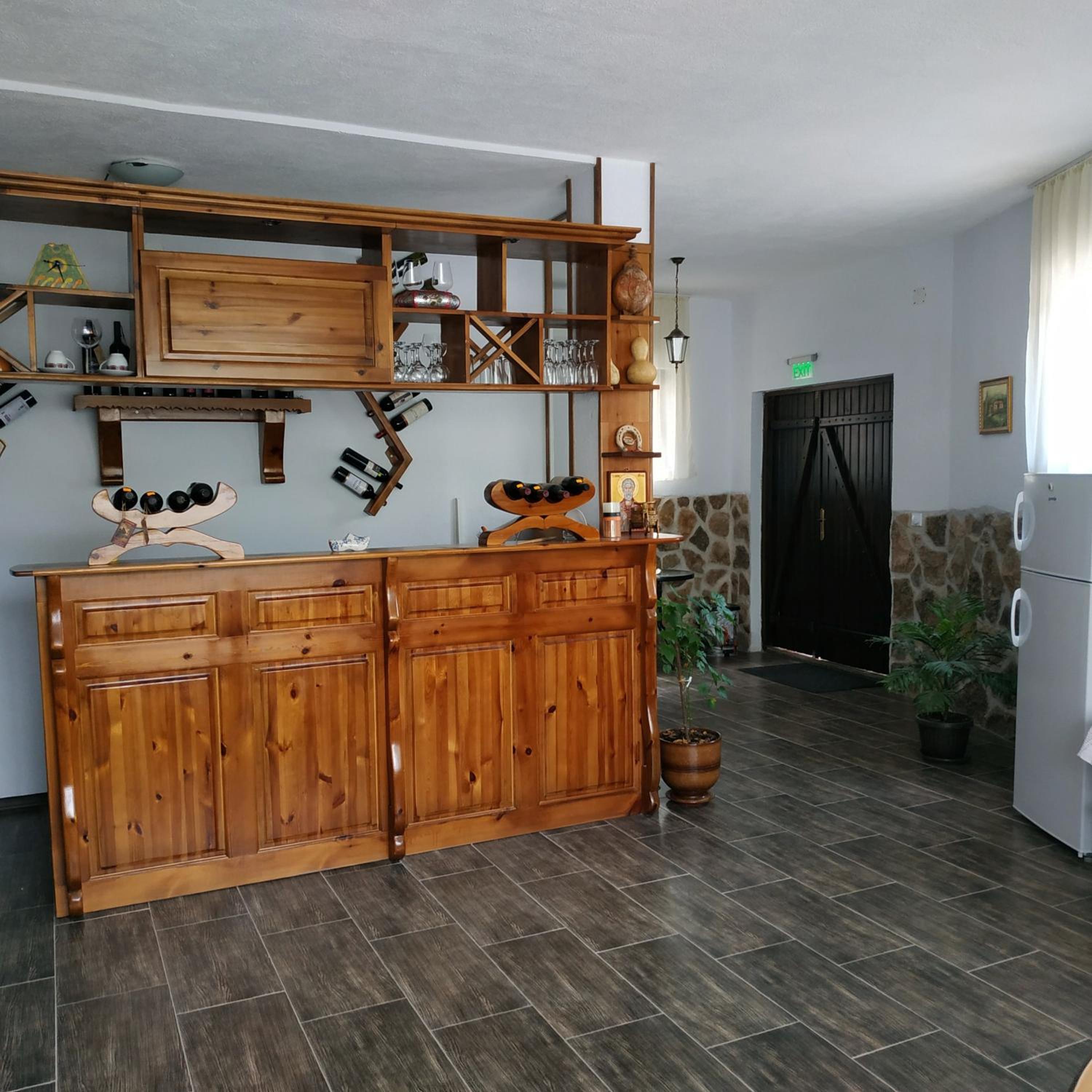 Guesthouse White Margarit