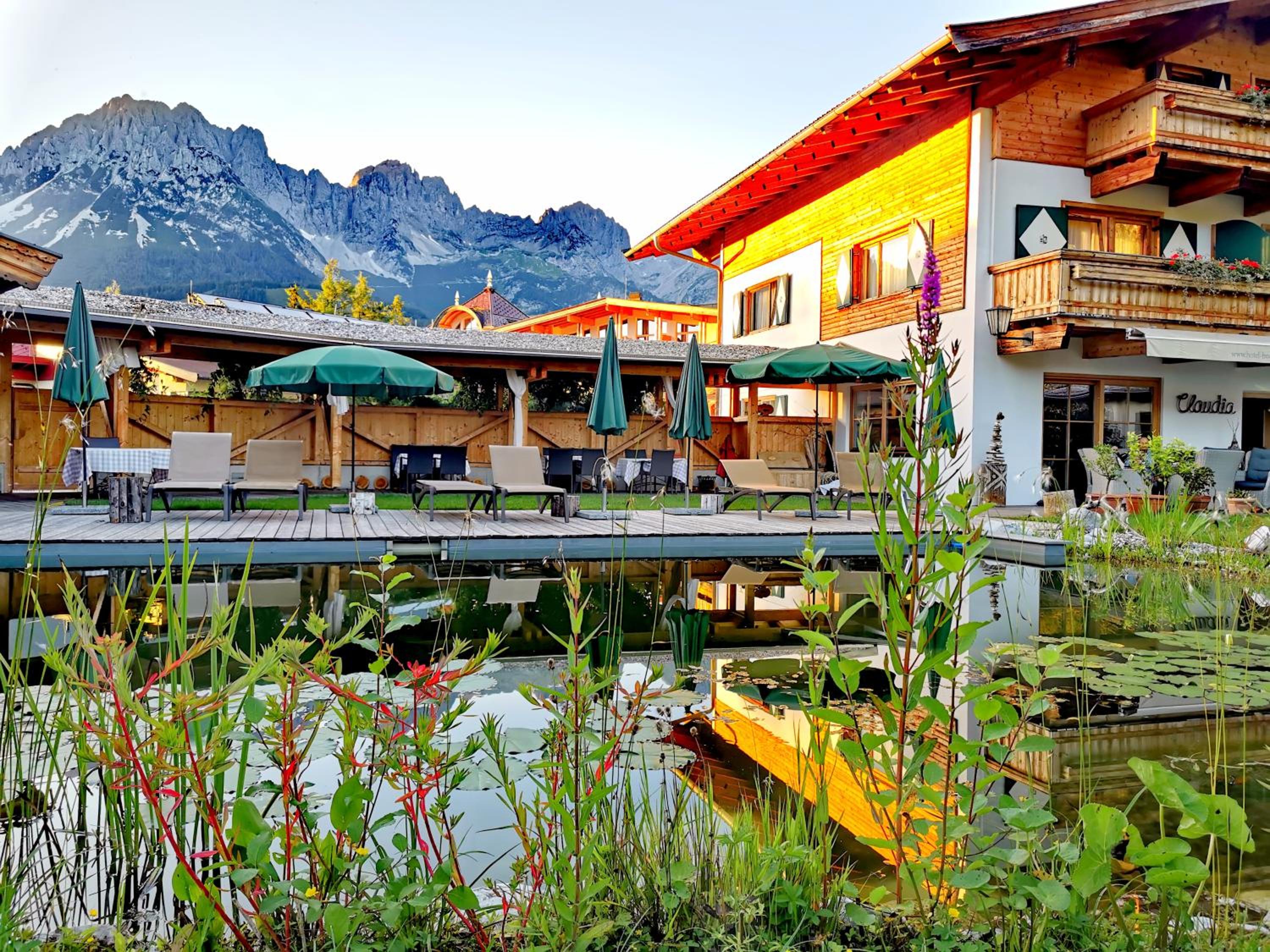 Flora - Das kleine Gartenhotel