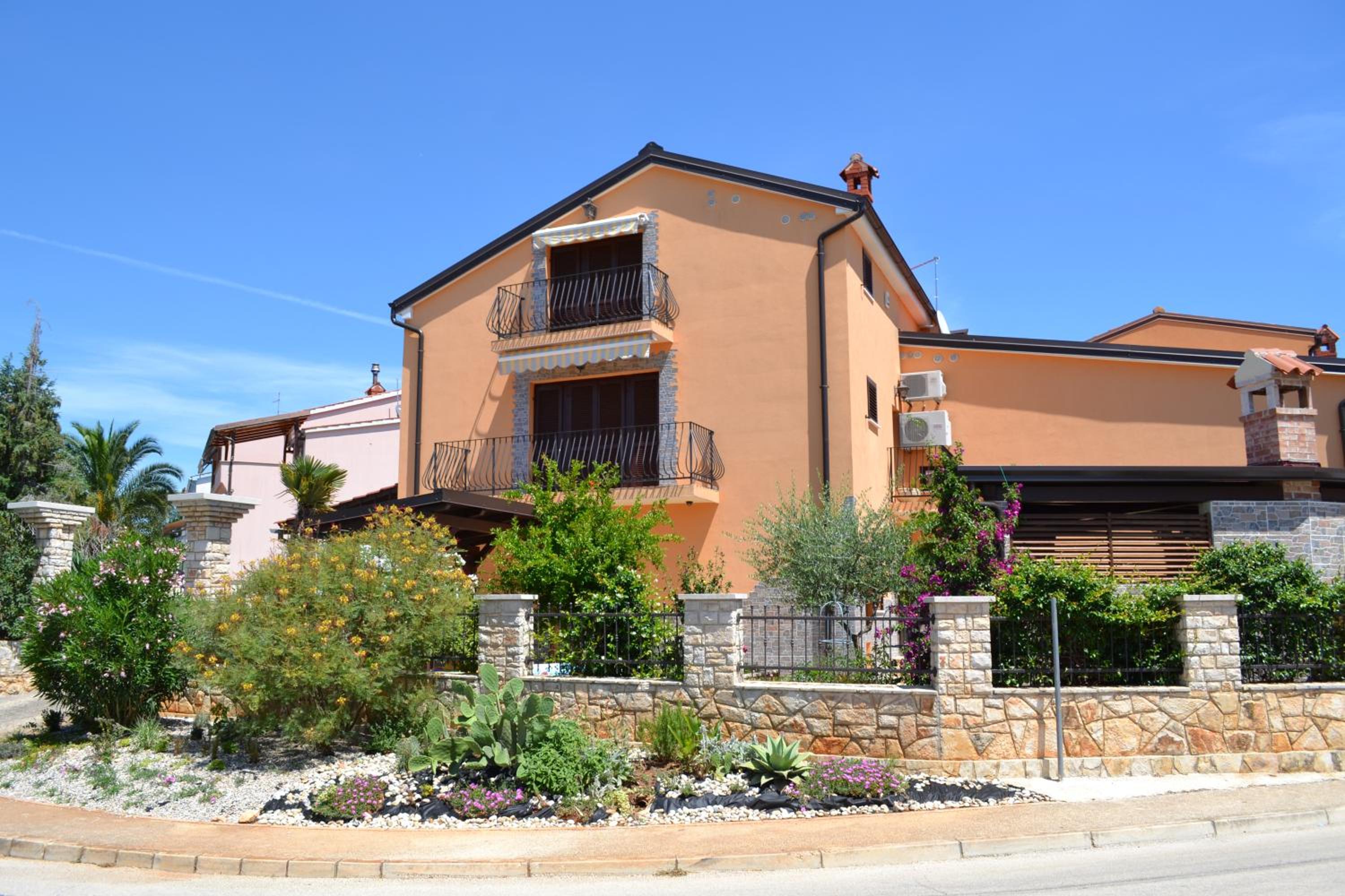 Viola Istra Guest House view 4
