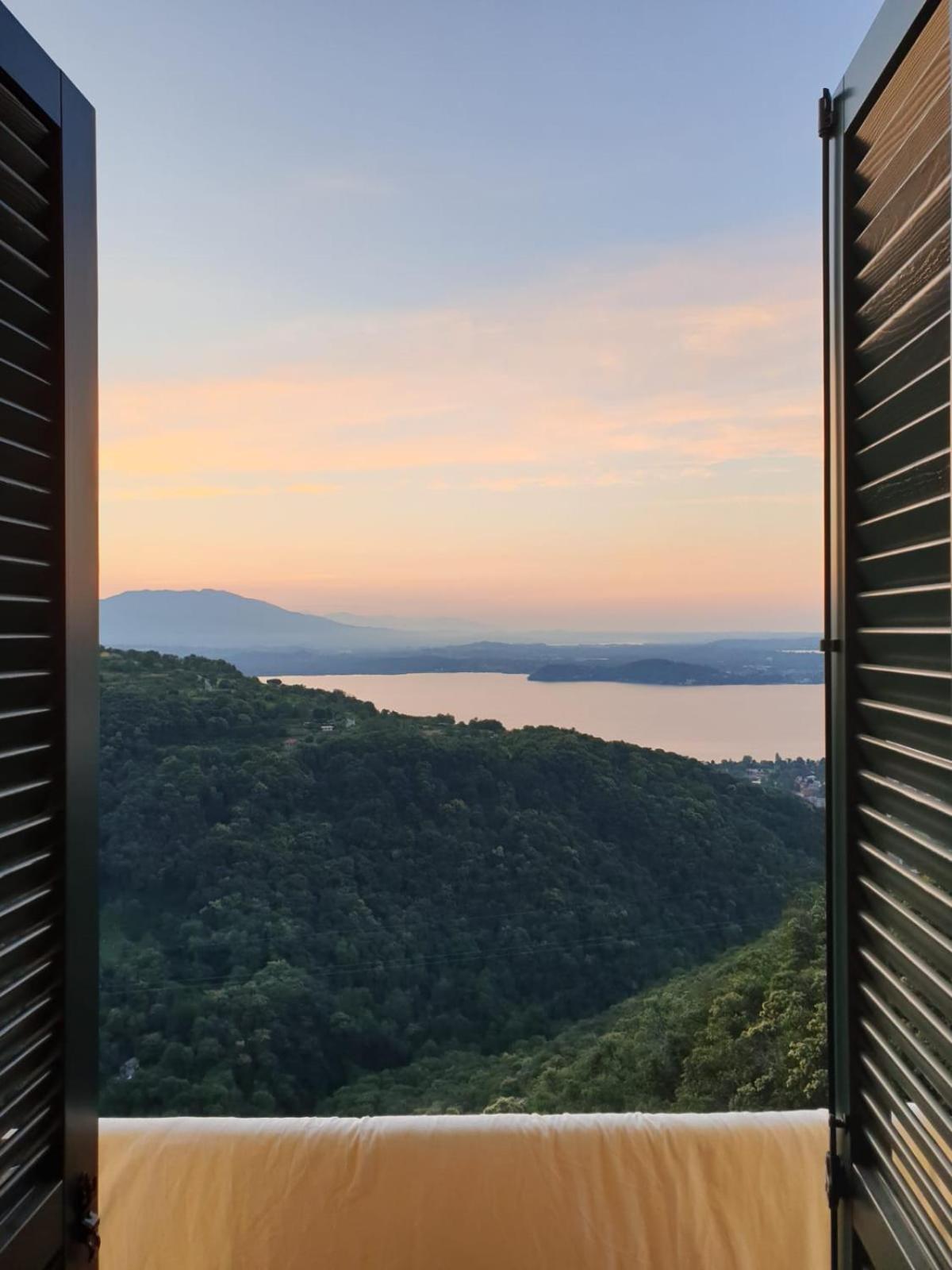 Villa Magnolia BB, Lago Maggiore (Massino Visconti, Italy) view 5