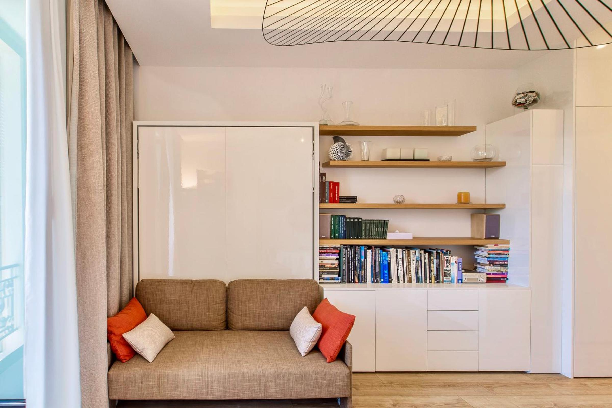 GRAND HÔTEL City Center at 2 minutes walk from the beach view 4