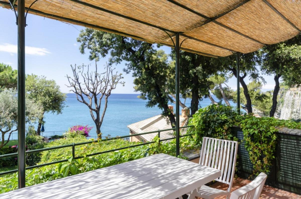 ALTIDO Villa with Splendid View and Private Garden in Mulinetti photo 4