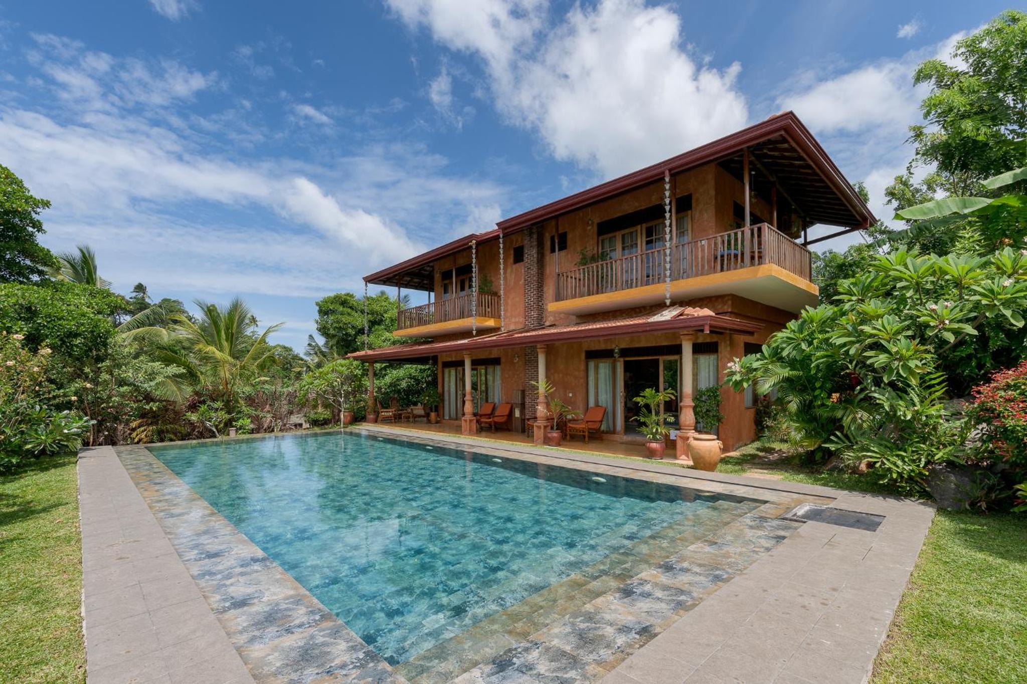D Canal House