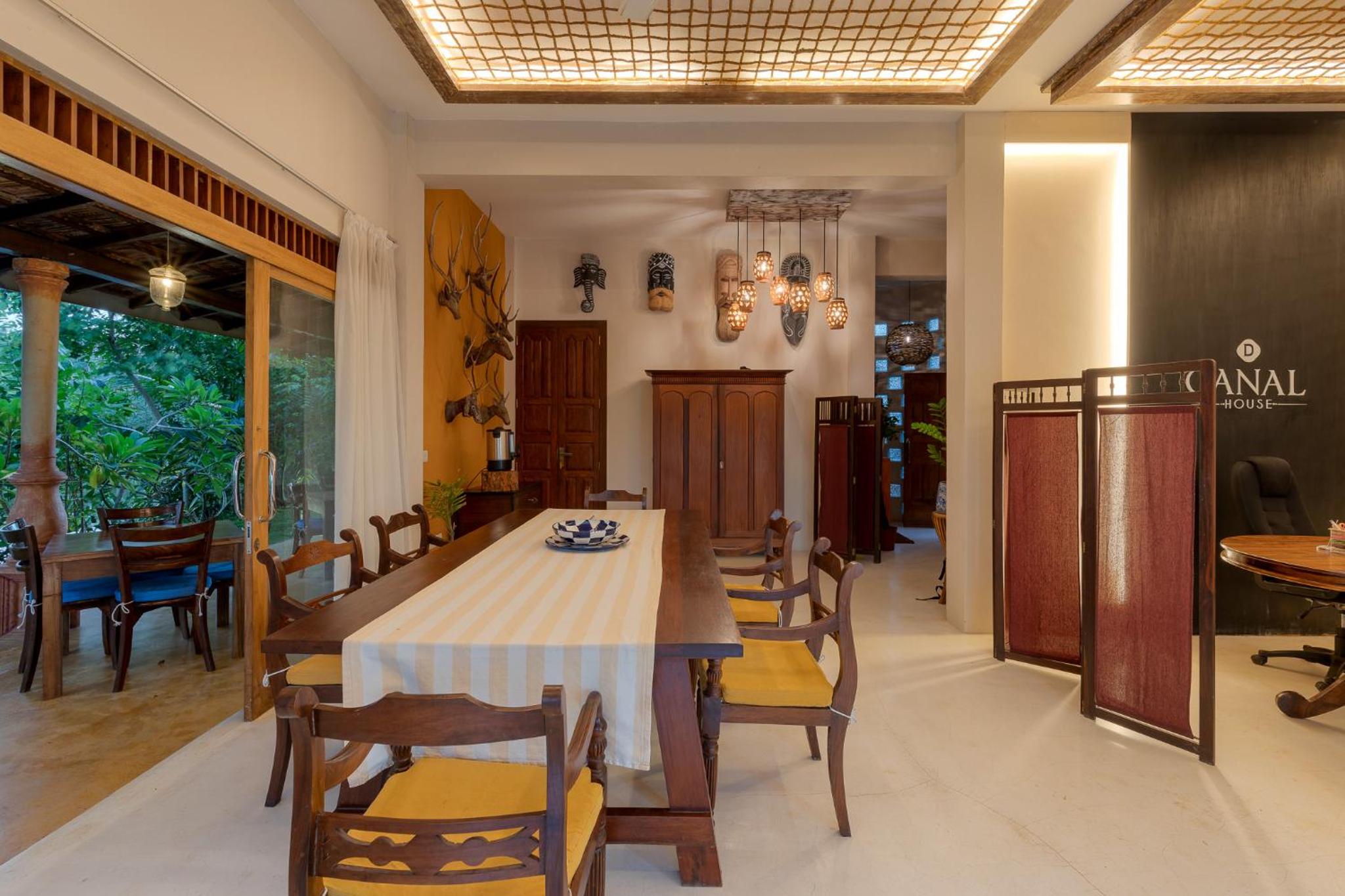 D Canal House