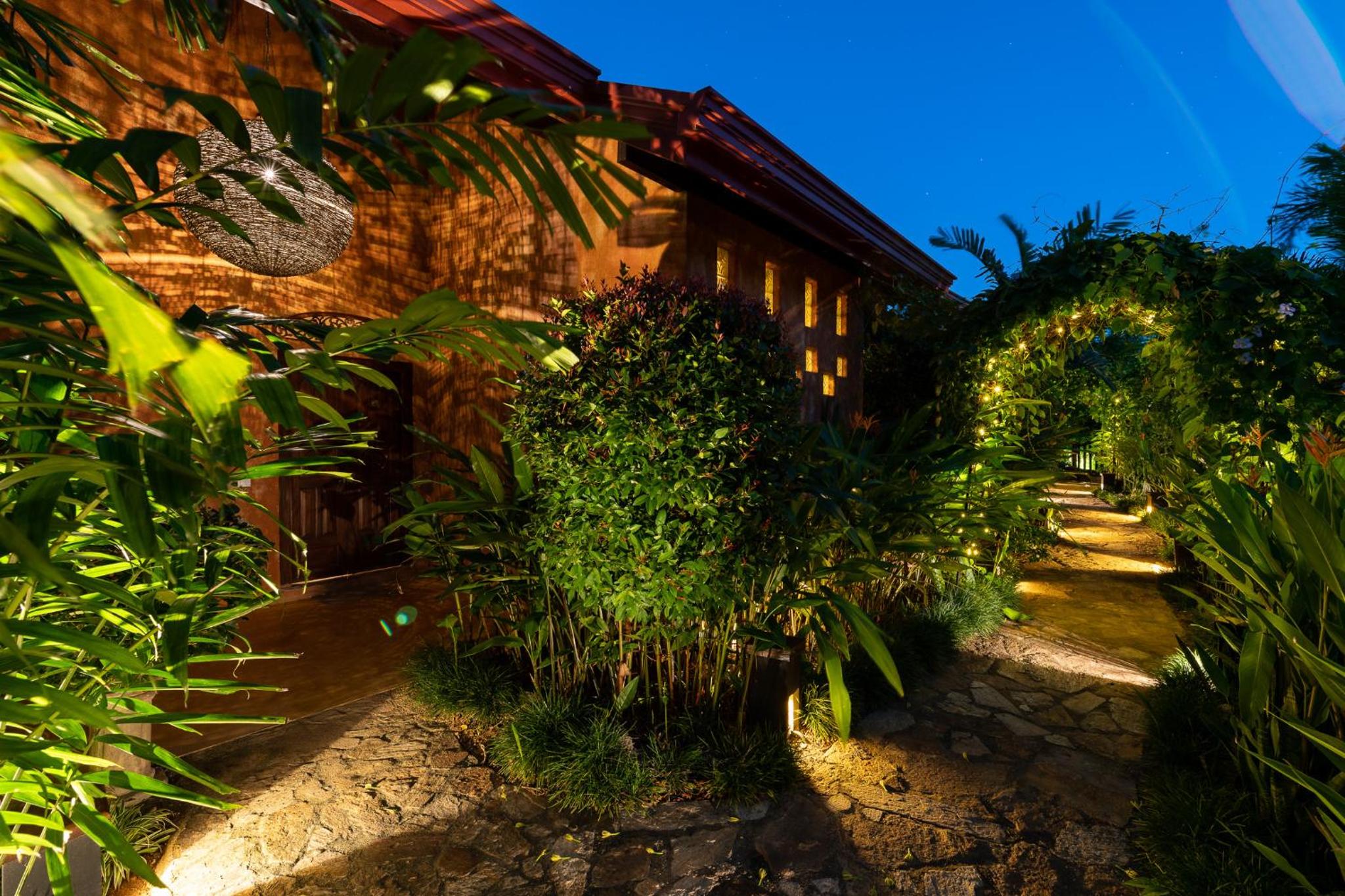 D Canal House