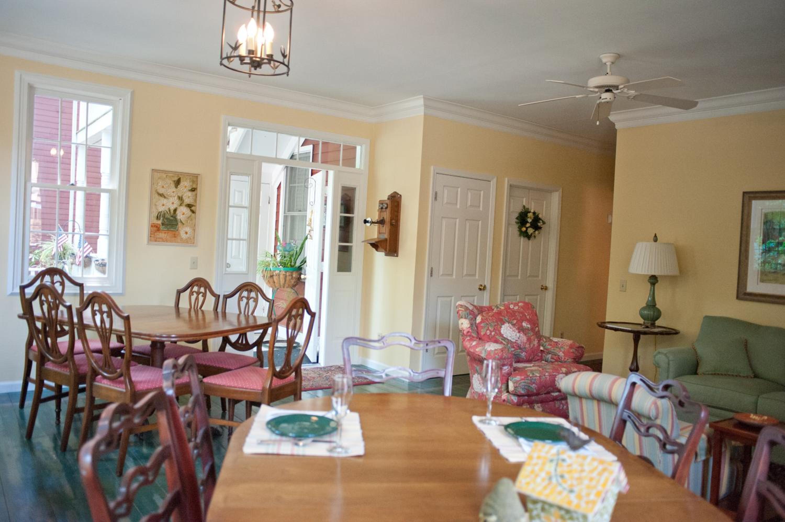 Green Tree Inn
