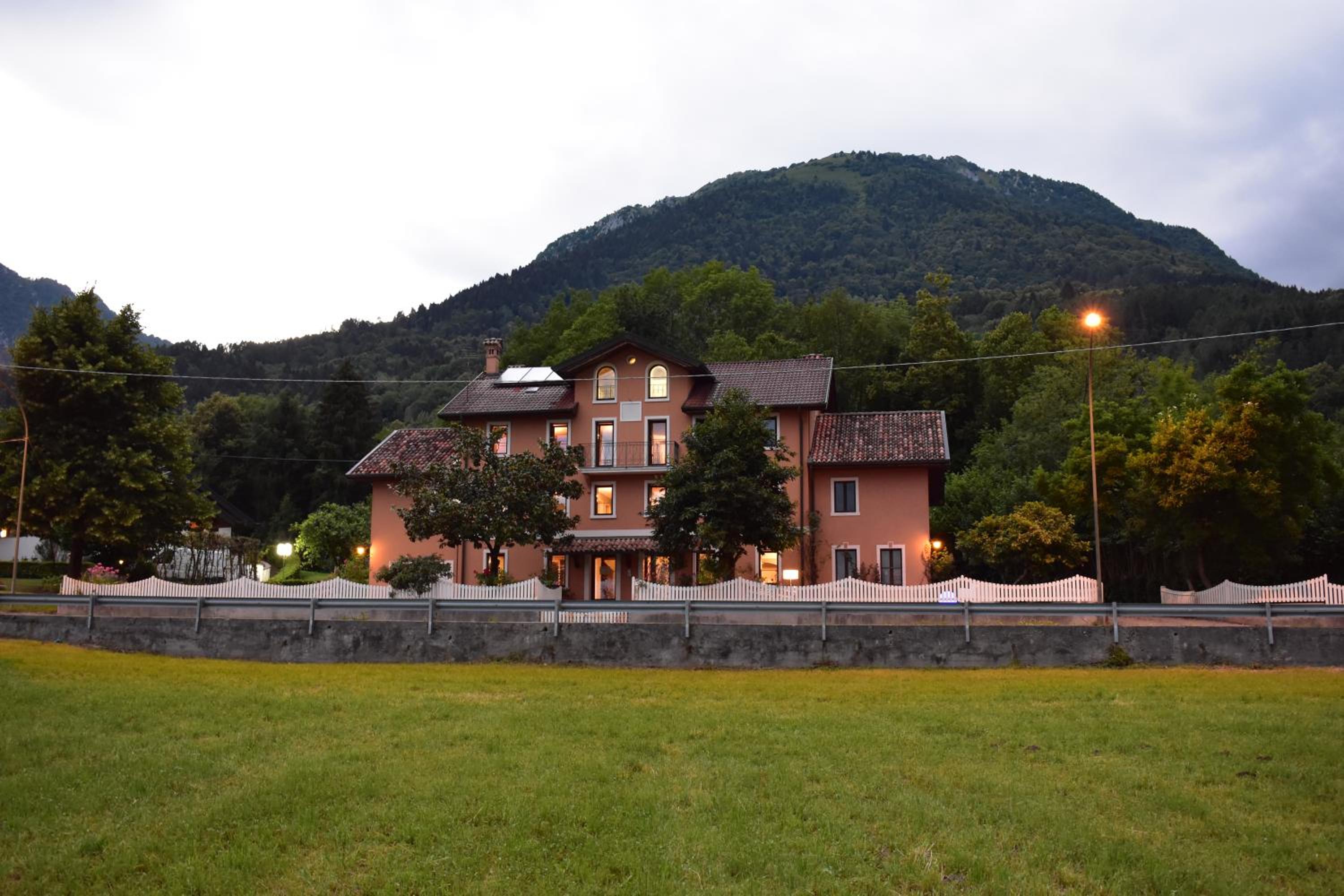 Dolomitiloungebelluno Mountain resources