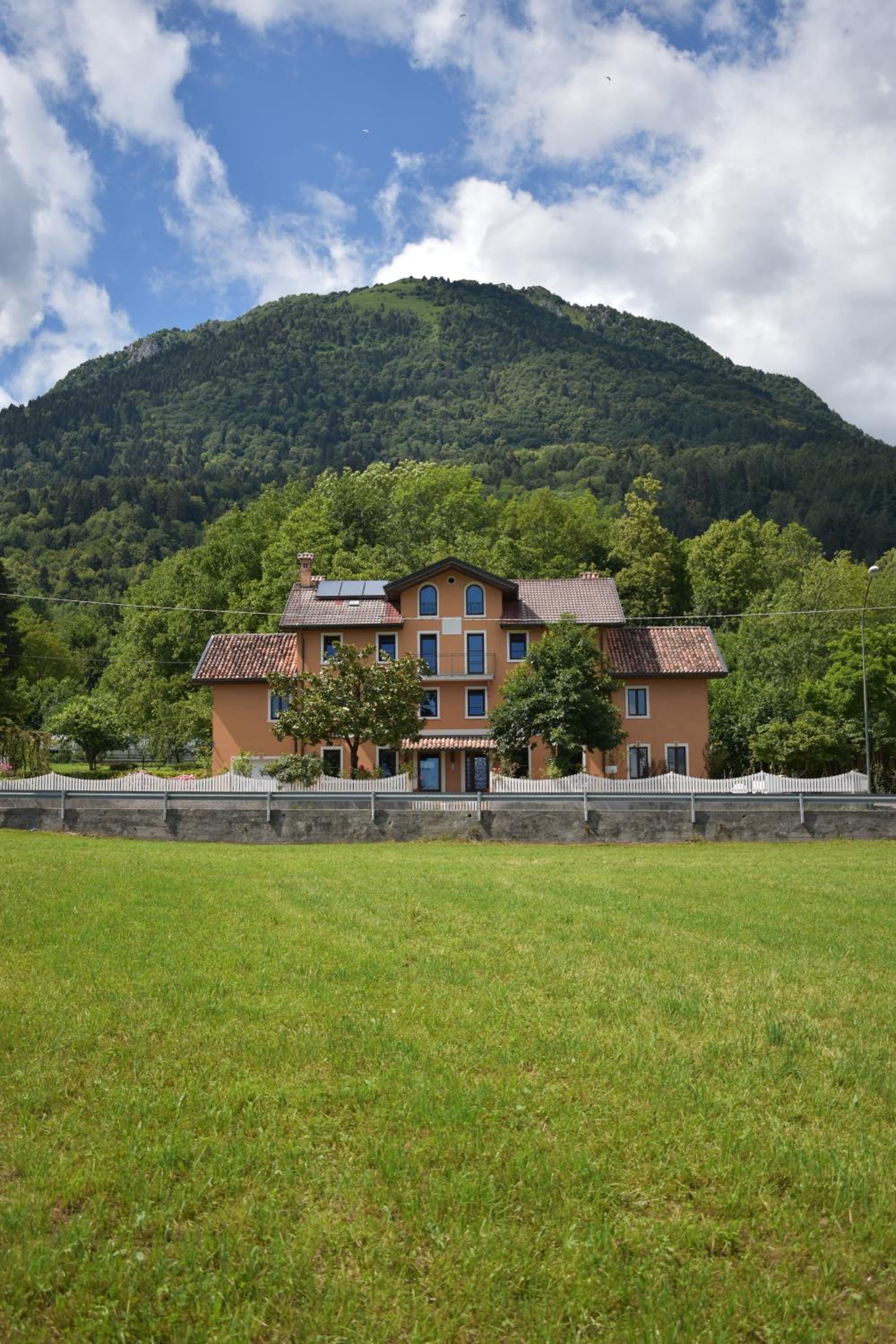 Dolomitiloungebelluno Mountain resources