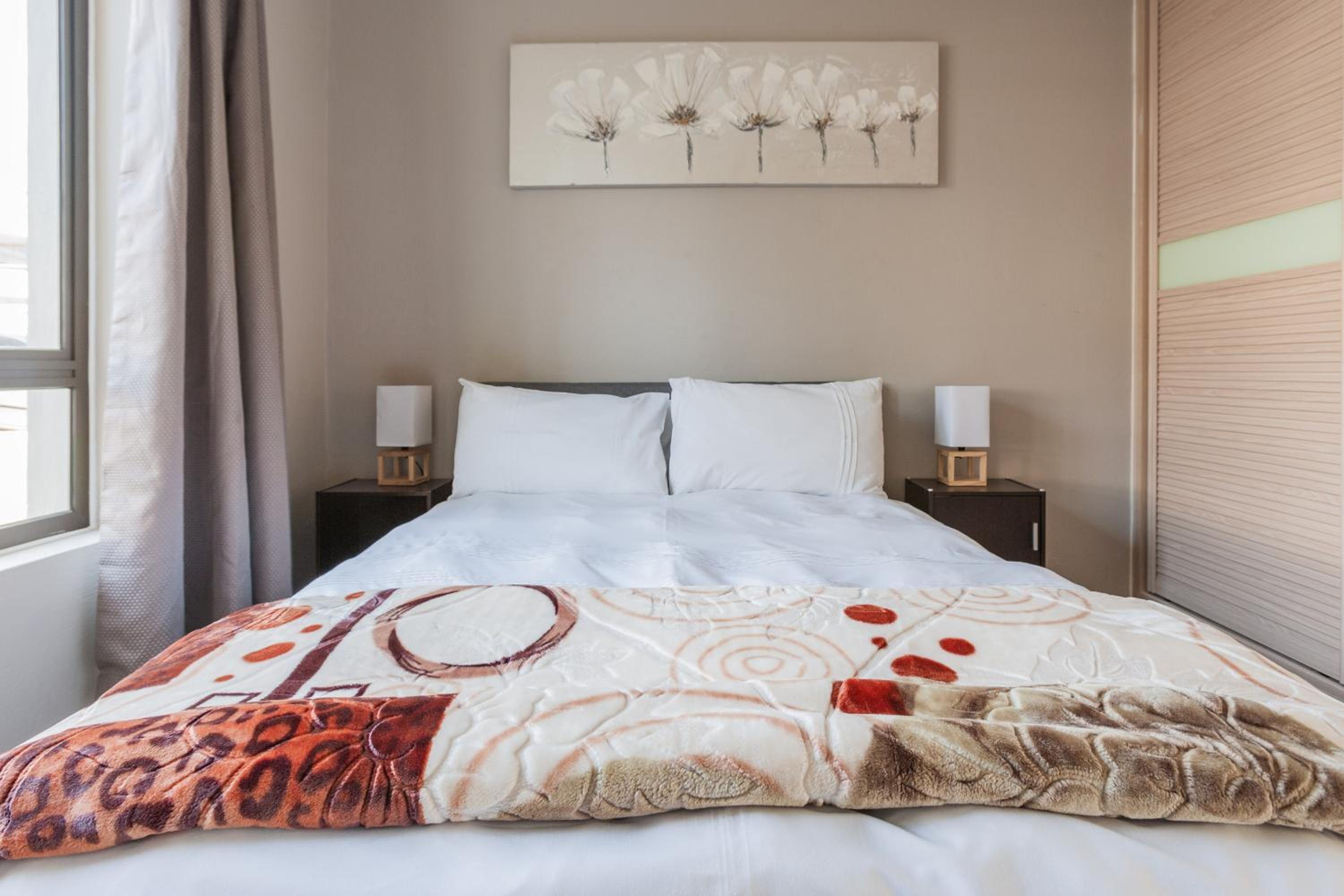 Alimama Spaces: Chelsea's Le Royale view 2