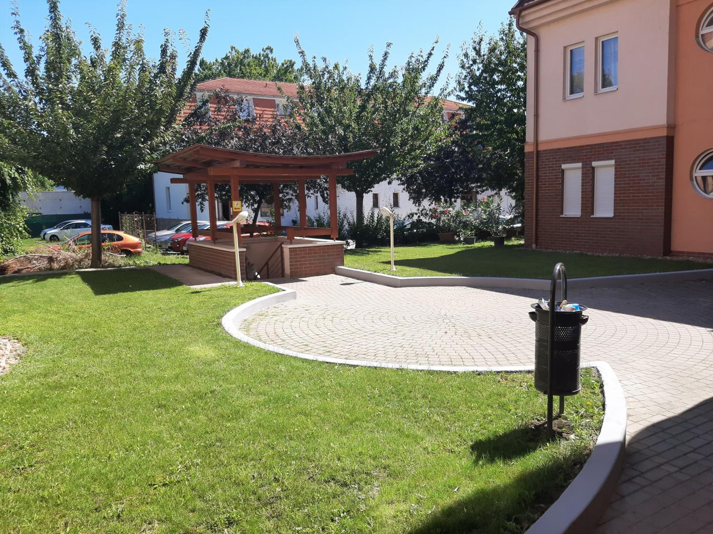 Photo 23