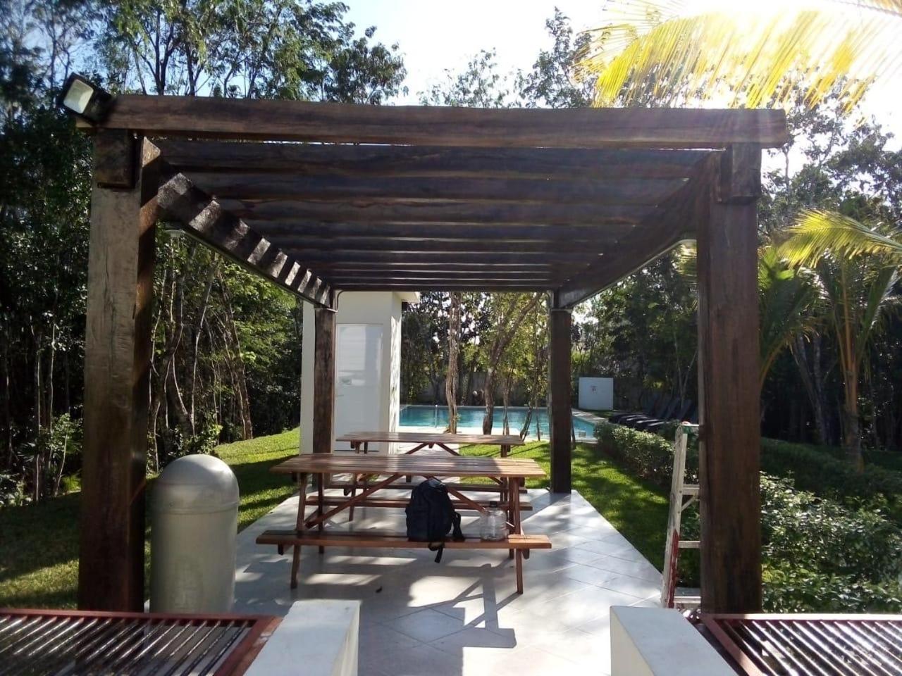 Photo 6