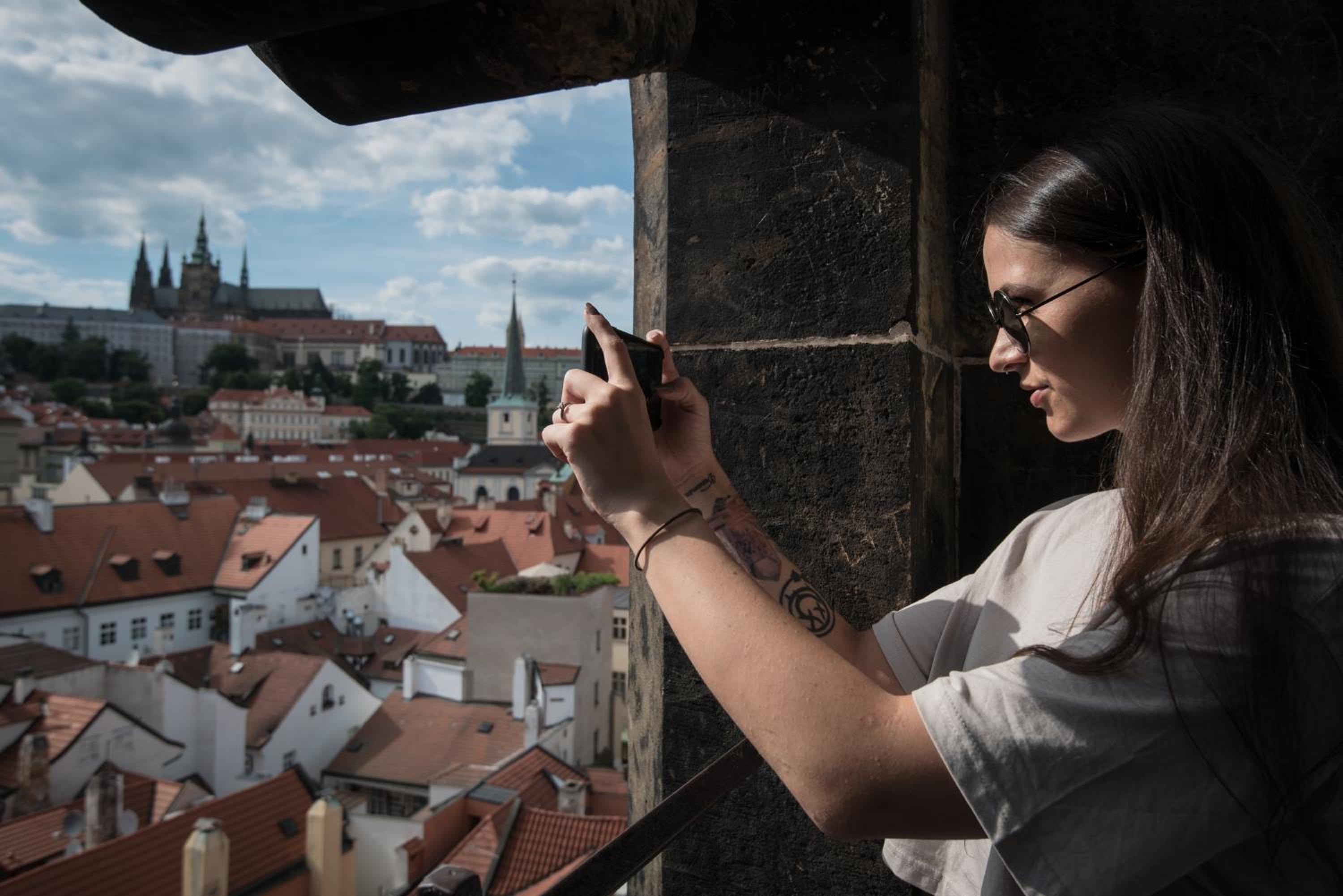 Charles Bridge Hostel & Apartments